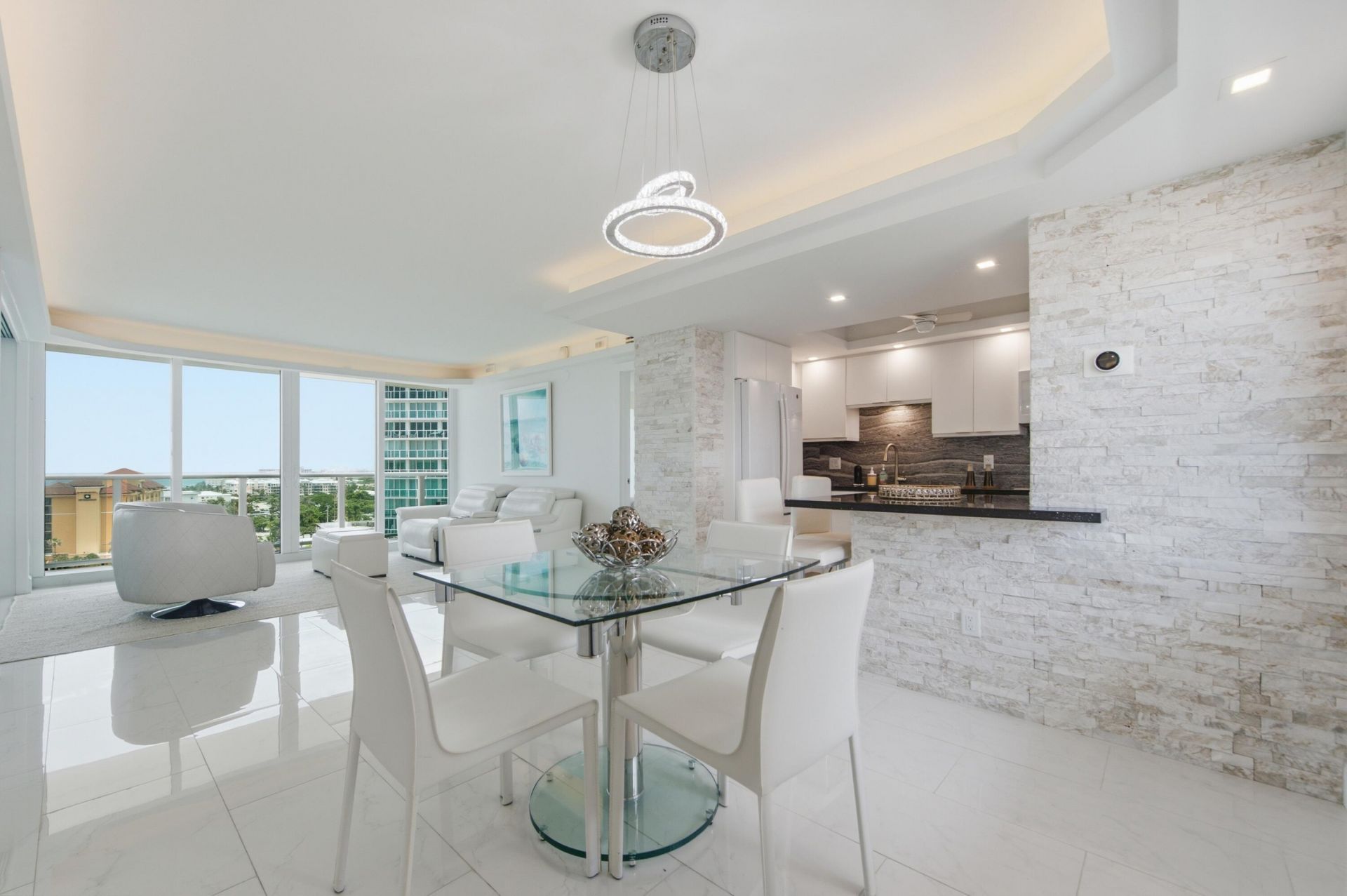 333 NE 21st Avenue, Unit 1422, Deerfield Beach, FL 33441 Photo