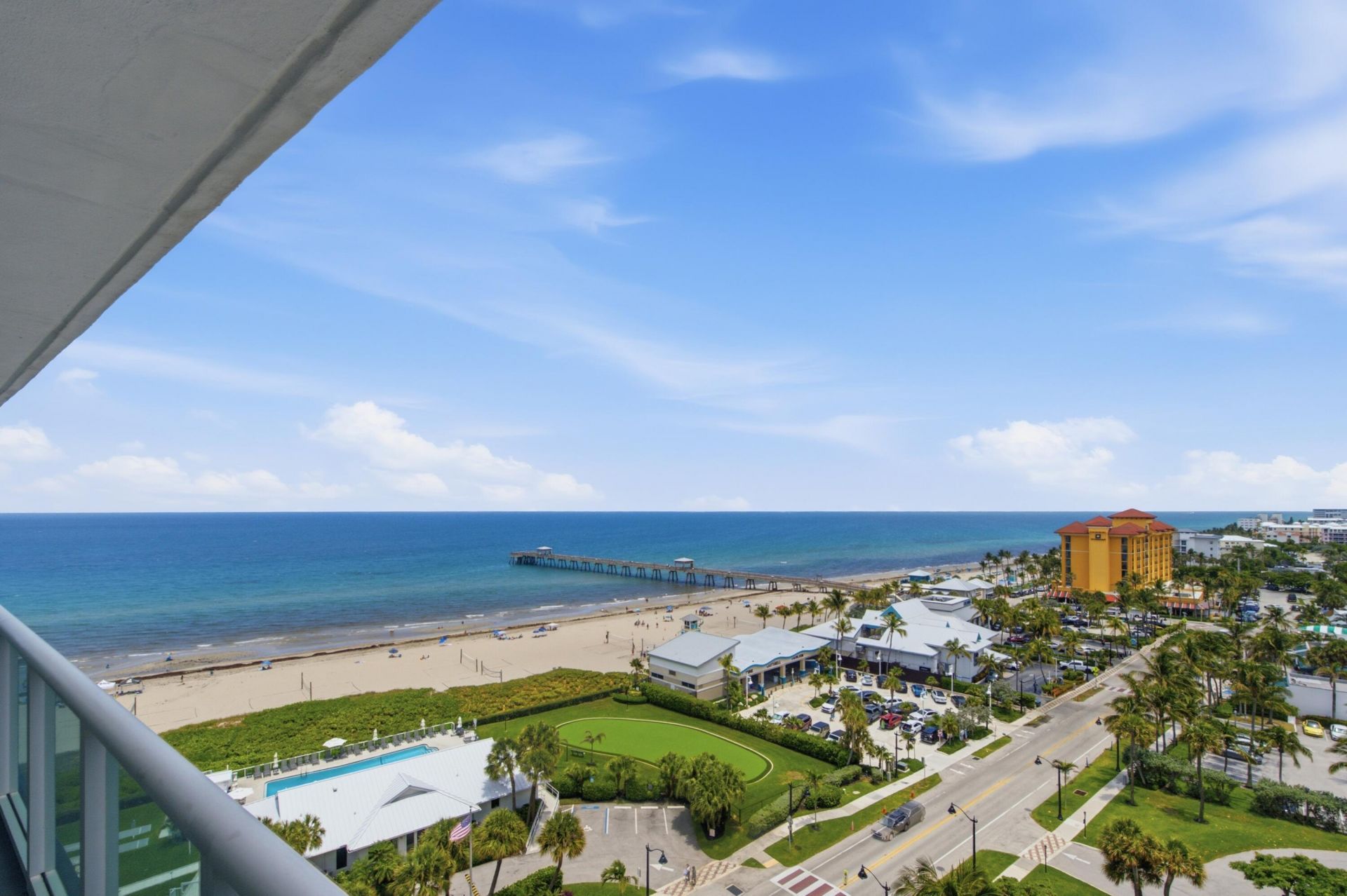 333 NE 21st Avenue, Unit 1422, Deerfield Beach, FL 33441 Photo