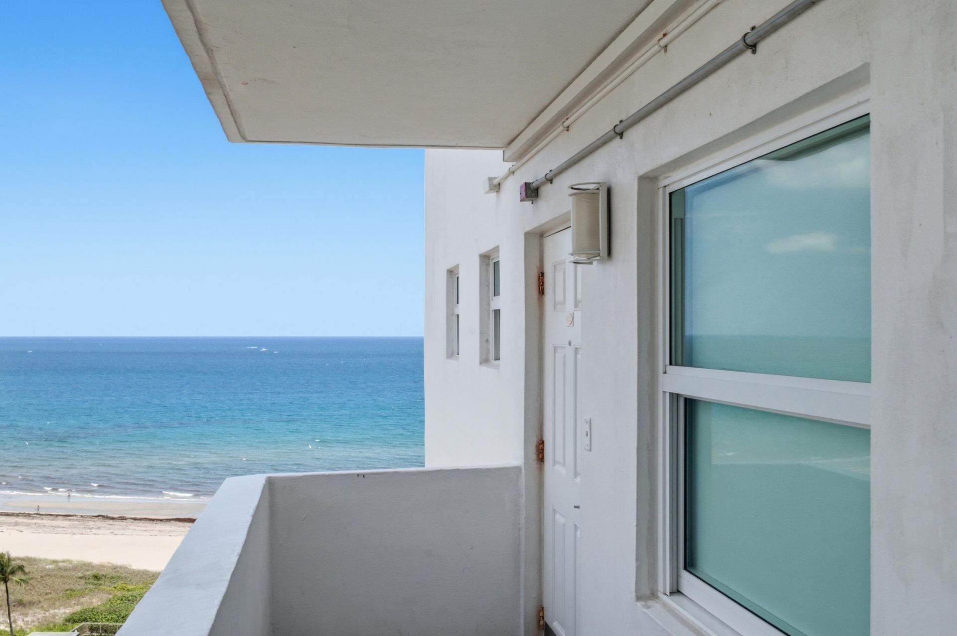 333 NE 21st Avenue, Unit 1422, Deerfield Beach, FL 33441 Photo