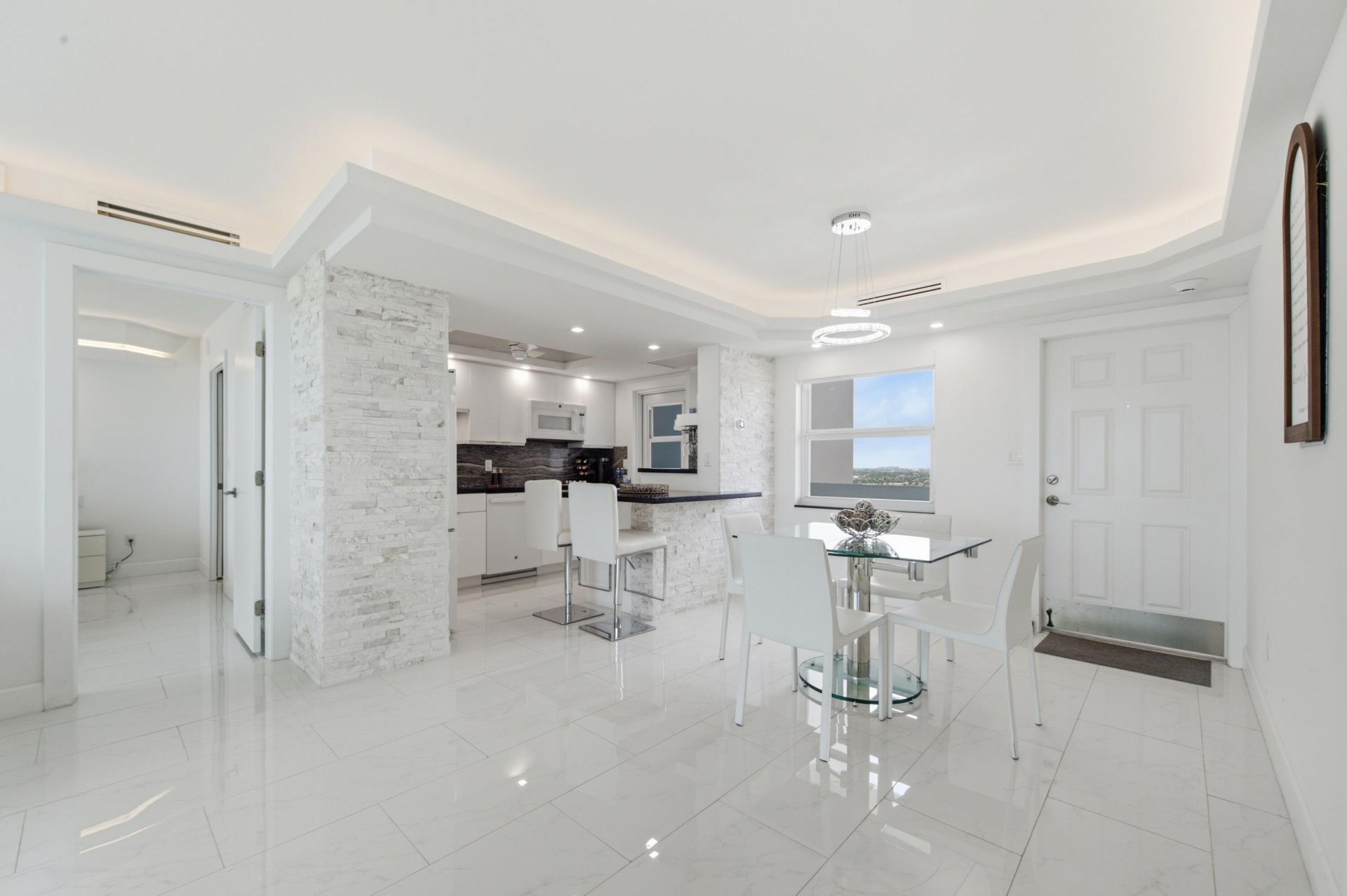 333 NE 21st Avenue, Unit 1422, Deerfield Beach, FL 33441 Photo