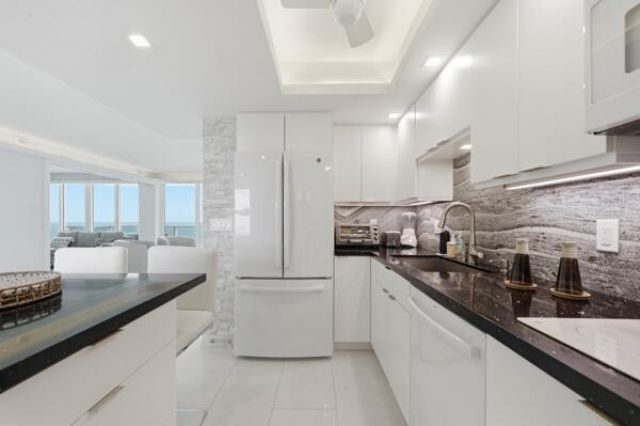 333 NE 21st Avenue, Unit 1422, Deerfield Beach, FL 33441 Photo