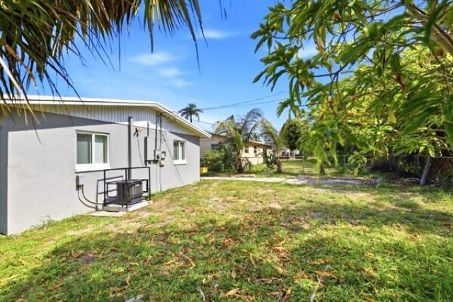 2302 Avenue M, Riviera Beach, FL 33404 Photo