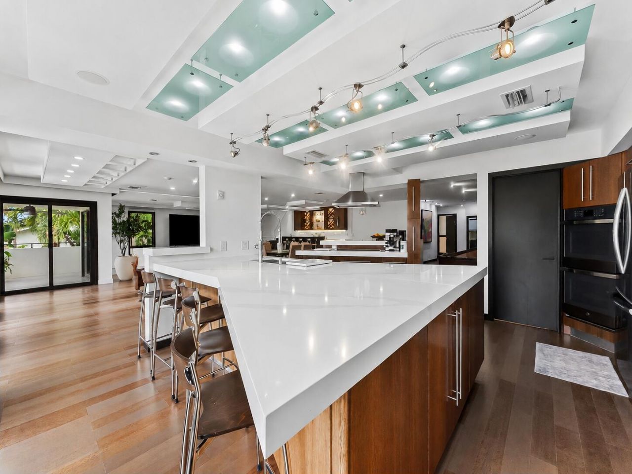 76 Isle Of Venice Drive, Unit G, Fort Lauderdale, FL 33301 Photo