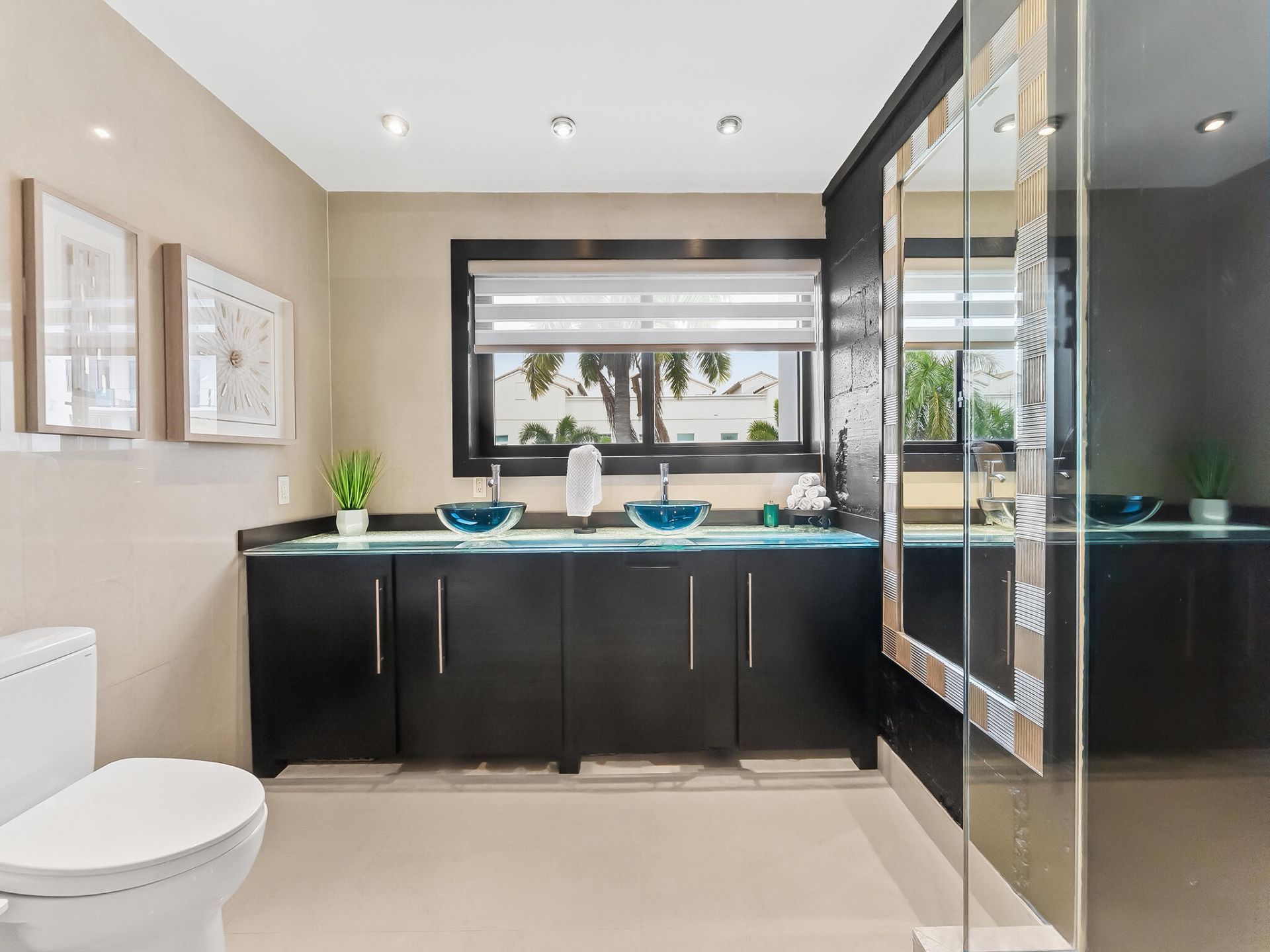 76 Isle Of Venice Drive, Unit G, Fort Lauderdale, FL 33301 Photo