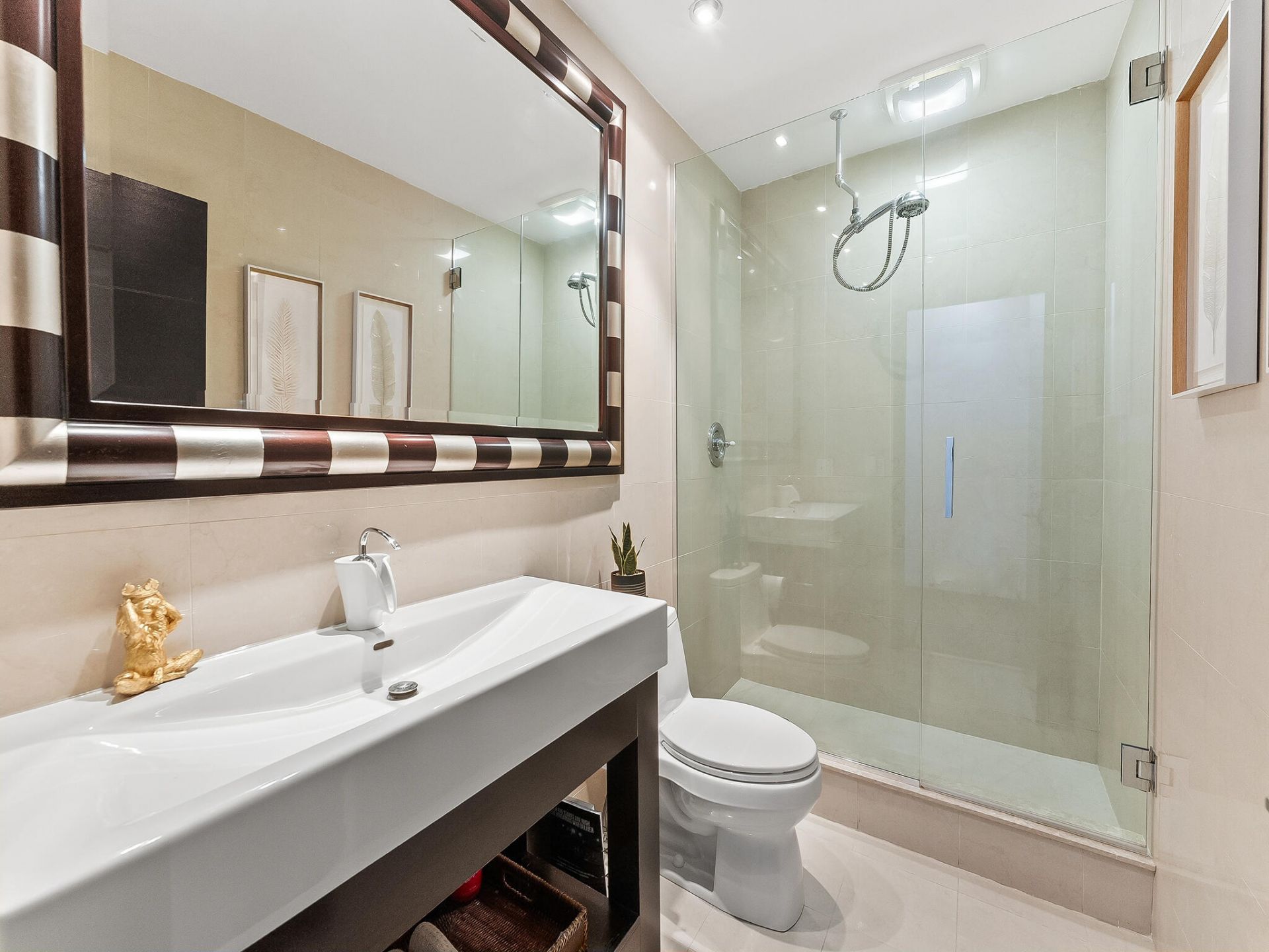 76 Isle Of Venice Drive, Unit G, Fort Lauderdale, FL 33301 Photo