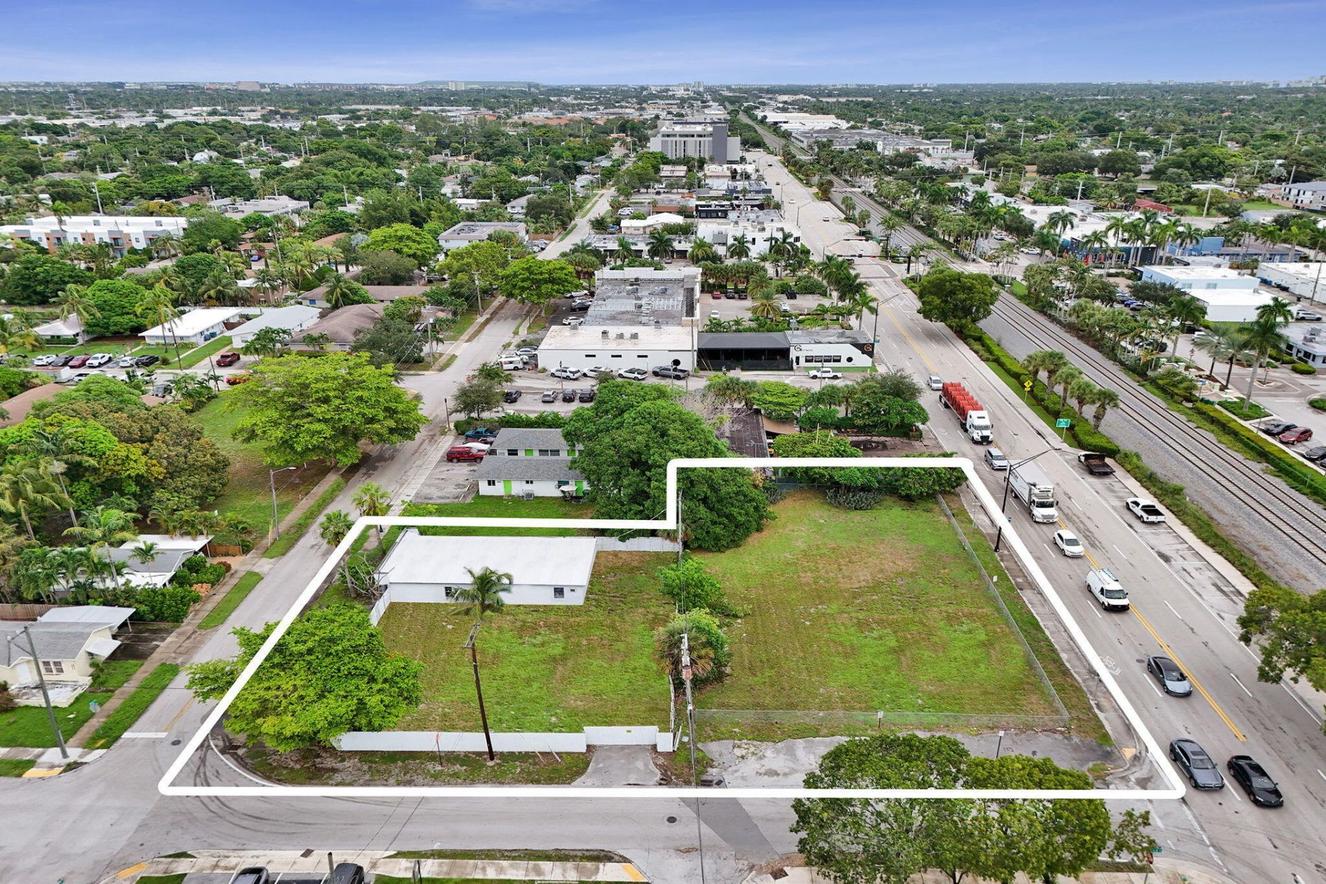 3301 N Dixie Highway, Oakland Park, FL 33334 Photo