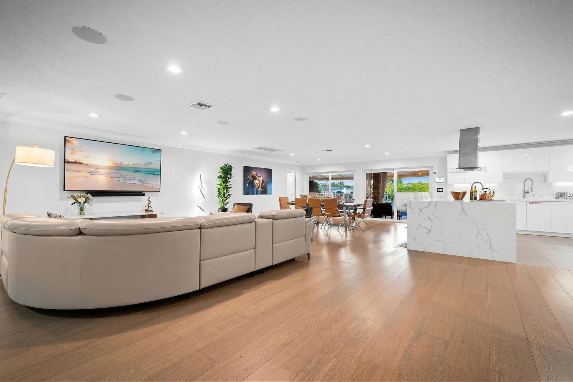 5841 Bayview Drive, Fort Lauderdale, FL 33308 Photo