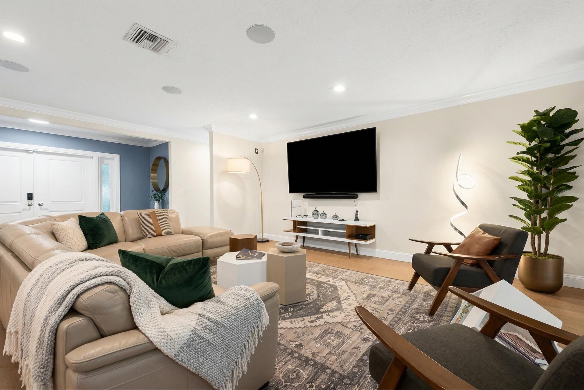 5841 Bayview Drive, Fort Lauderdale, FL 33308 Photo