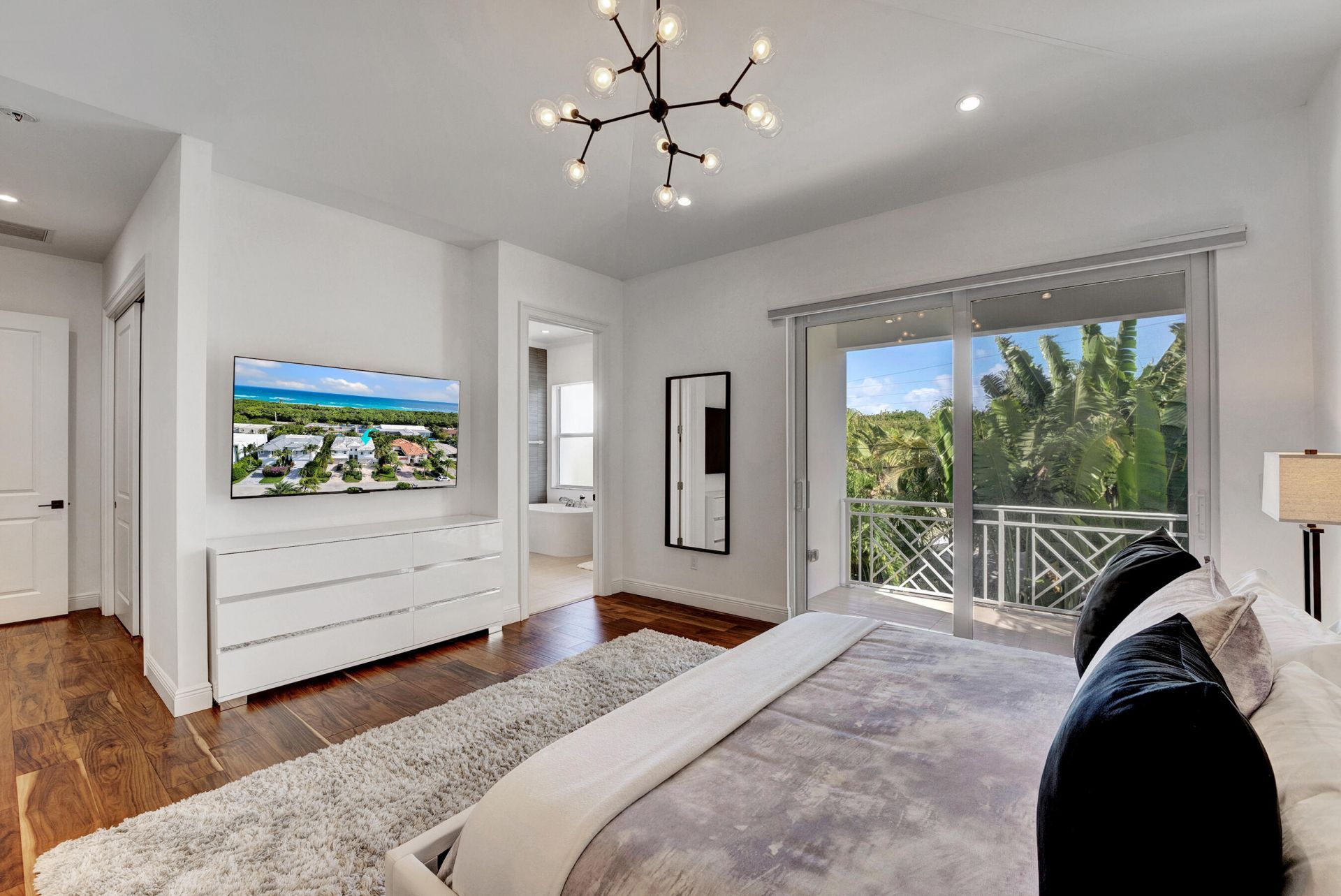 500 NE Wavecrest Way, Boca Raton, FL 33432 Photo