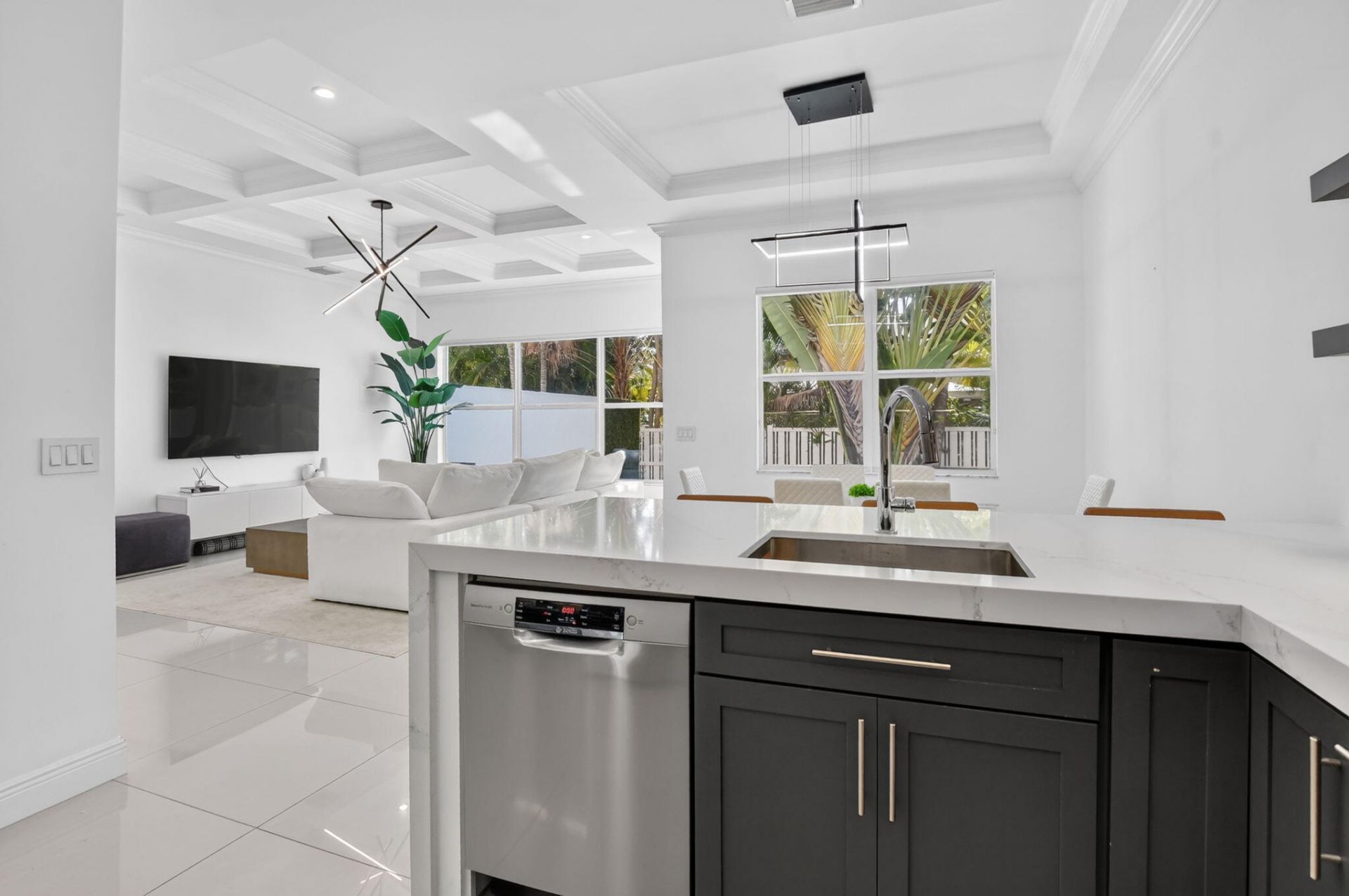500 NE Wavecrest Way, Boca Raton, FL 33432 Photo