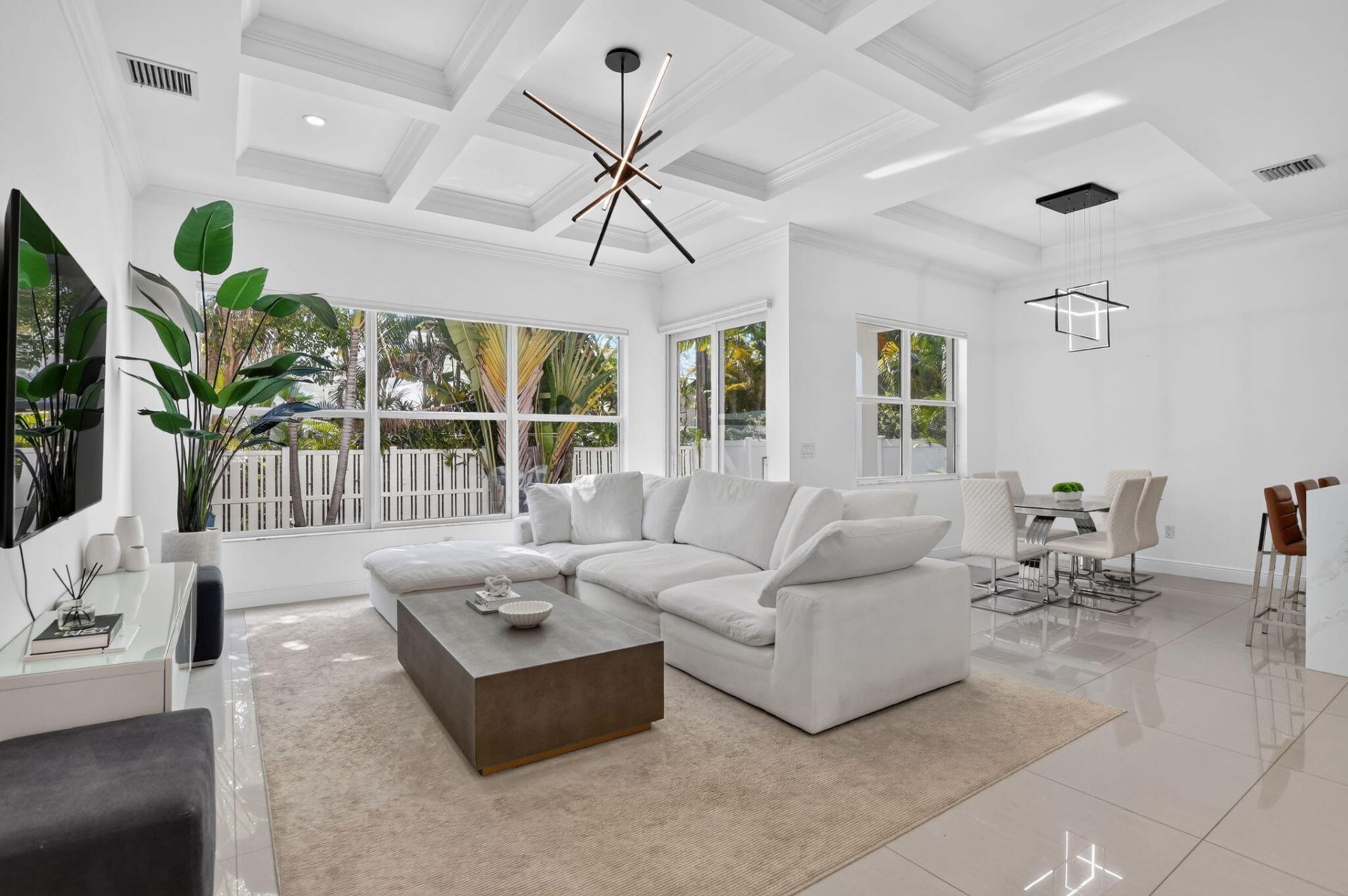 500 NE Wavecrest Way, Boca Raton, FL 33432 Photo