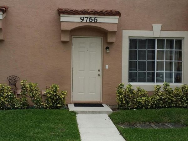9766 Kamena Circle, Boynton Beach, FL 33436