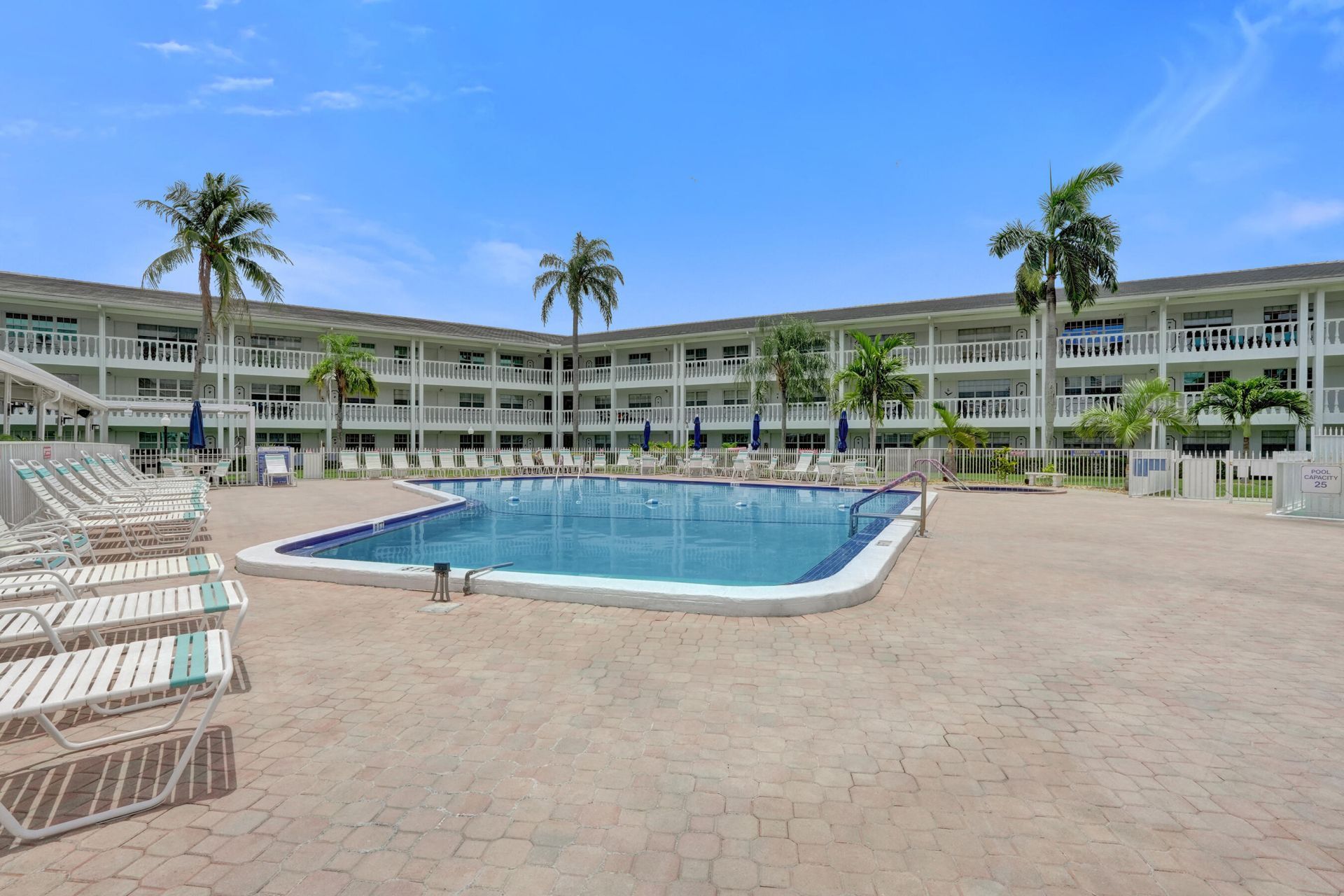 5203 NE 24th Terrace, Unit B314, Fort Lauderdale, FL 33308 Photo