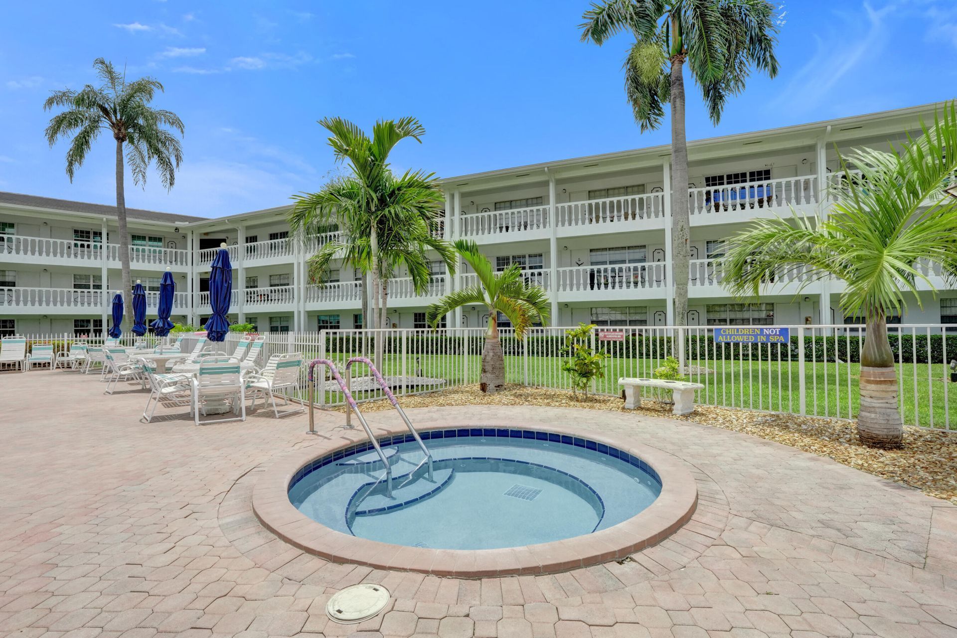 5203 NE 24th Terrace, Unit B314, Fort Lauderdale, FL 33308 Photo