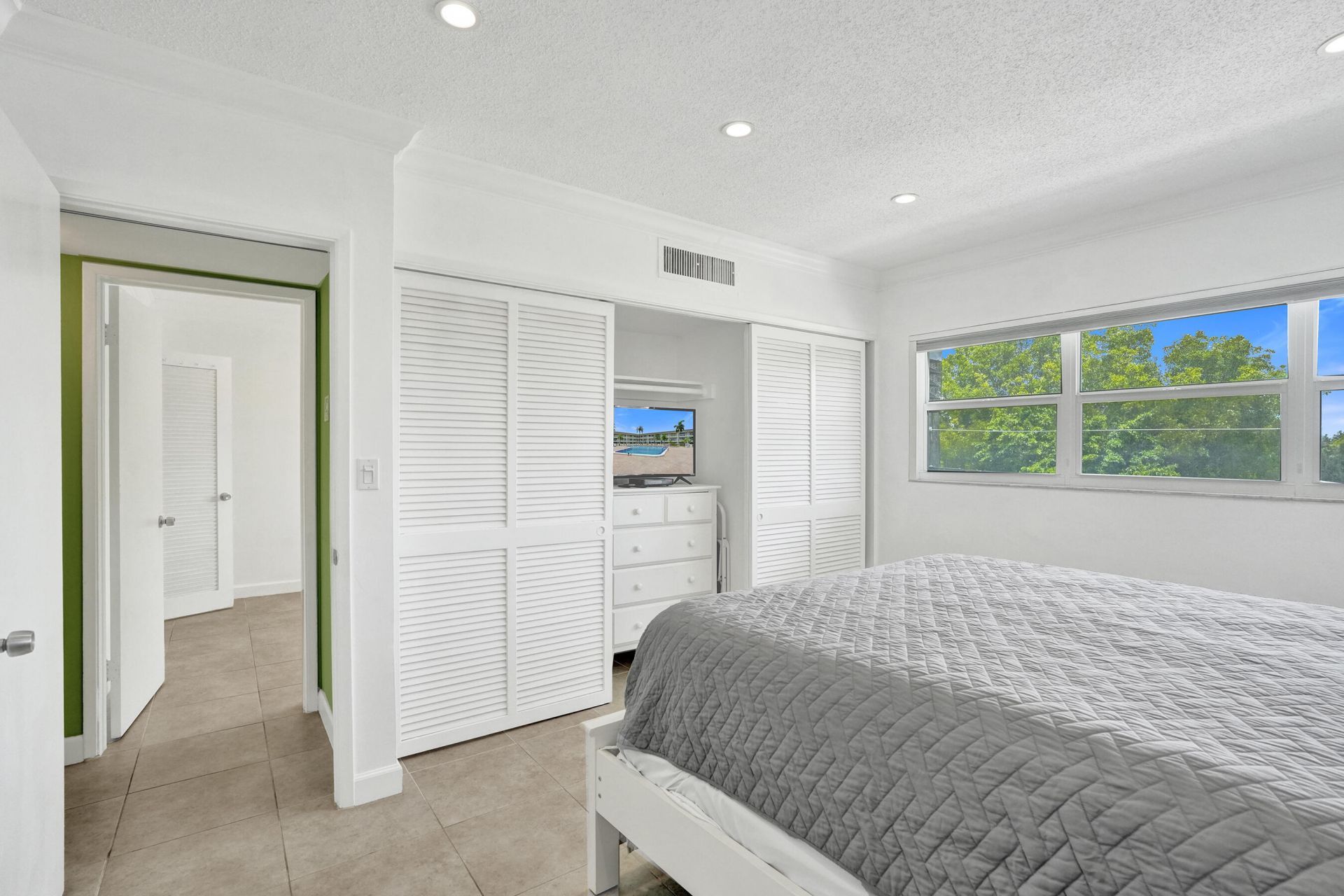 5203 NE 24th Terrace, Unit B314, Fort Lauderdale, FL 33308 Photo