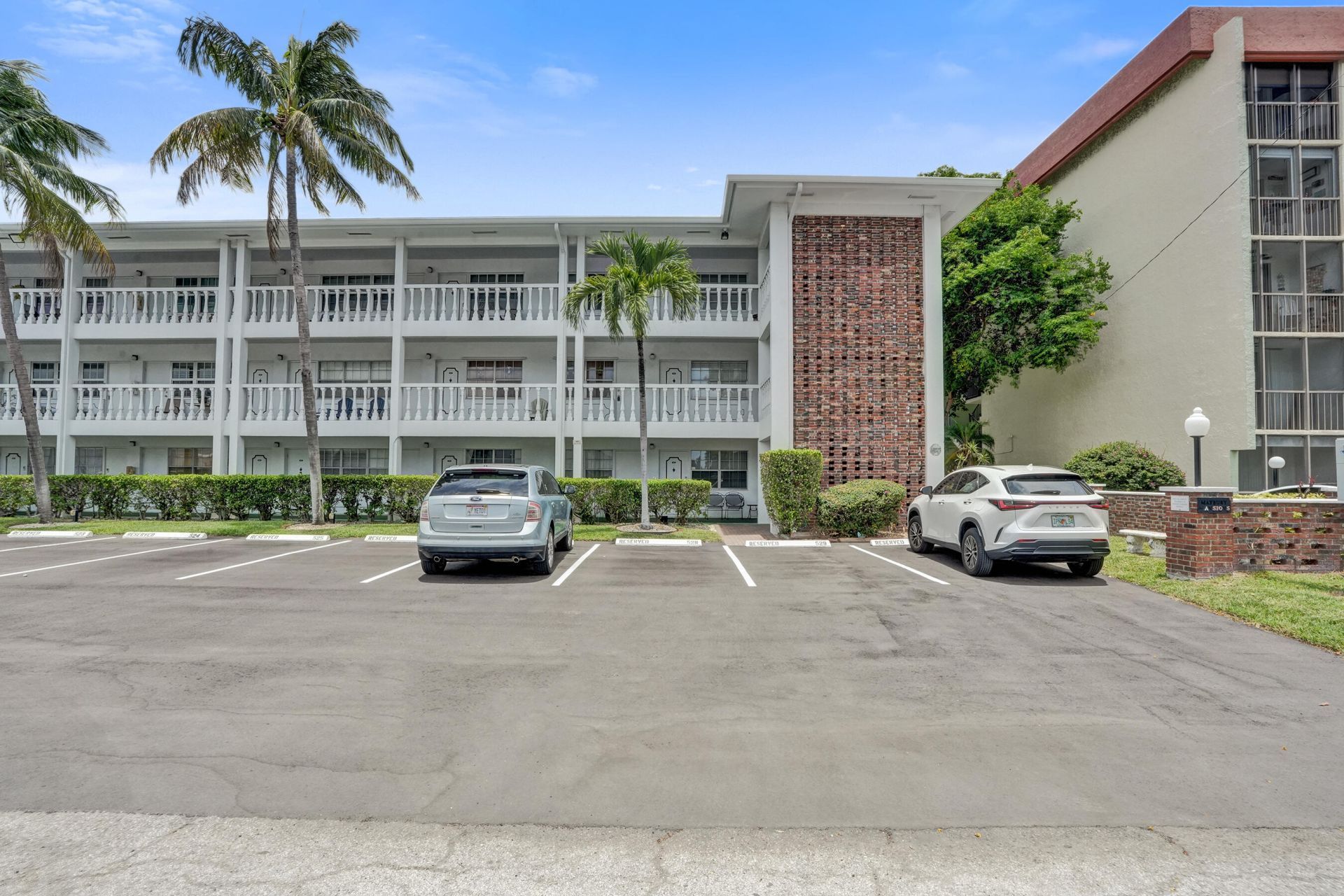 5203 NE 24th Terrace, Unit B314, Fort Lauderdale, FL 33308 Photo