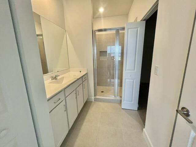 675 SE Lake Falls Street, Port Saint Lucie, FL 34984 Photo