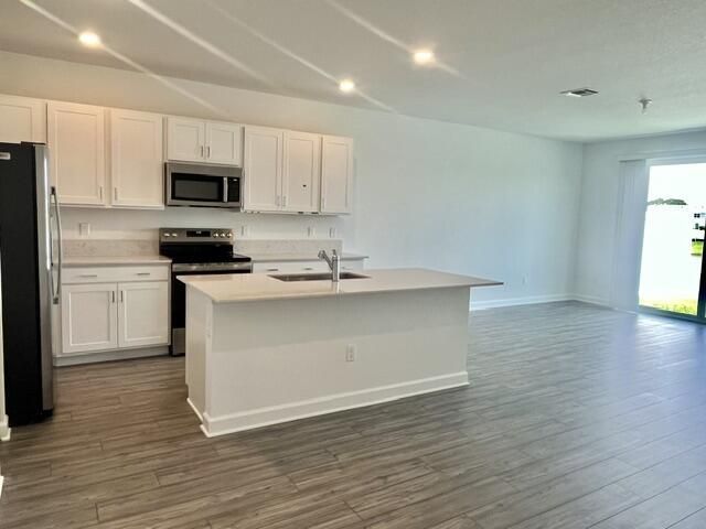 675 SE Lake Falls Street, Port Saint Lucie, FL 34984 Photo