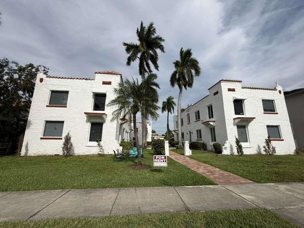 817 Tyler Street, Unit 8, Hollywood, FL 33019