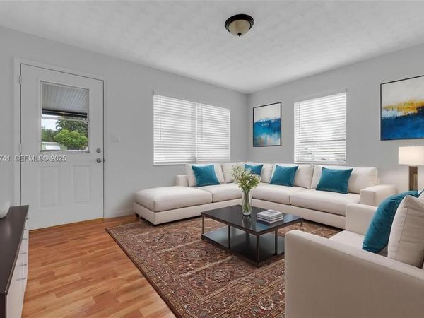 6340 Dawson Street, Hollywood, FL 33023