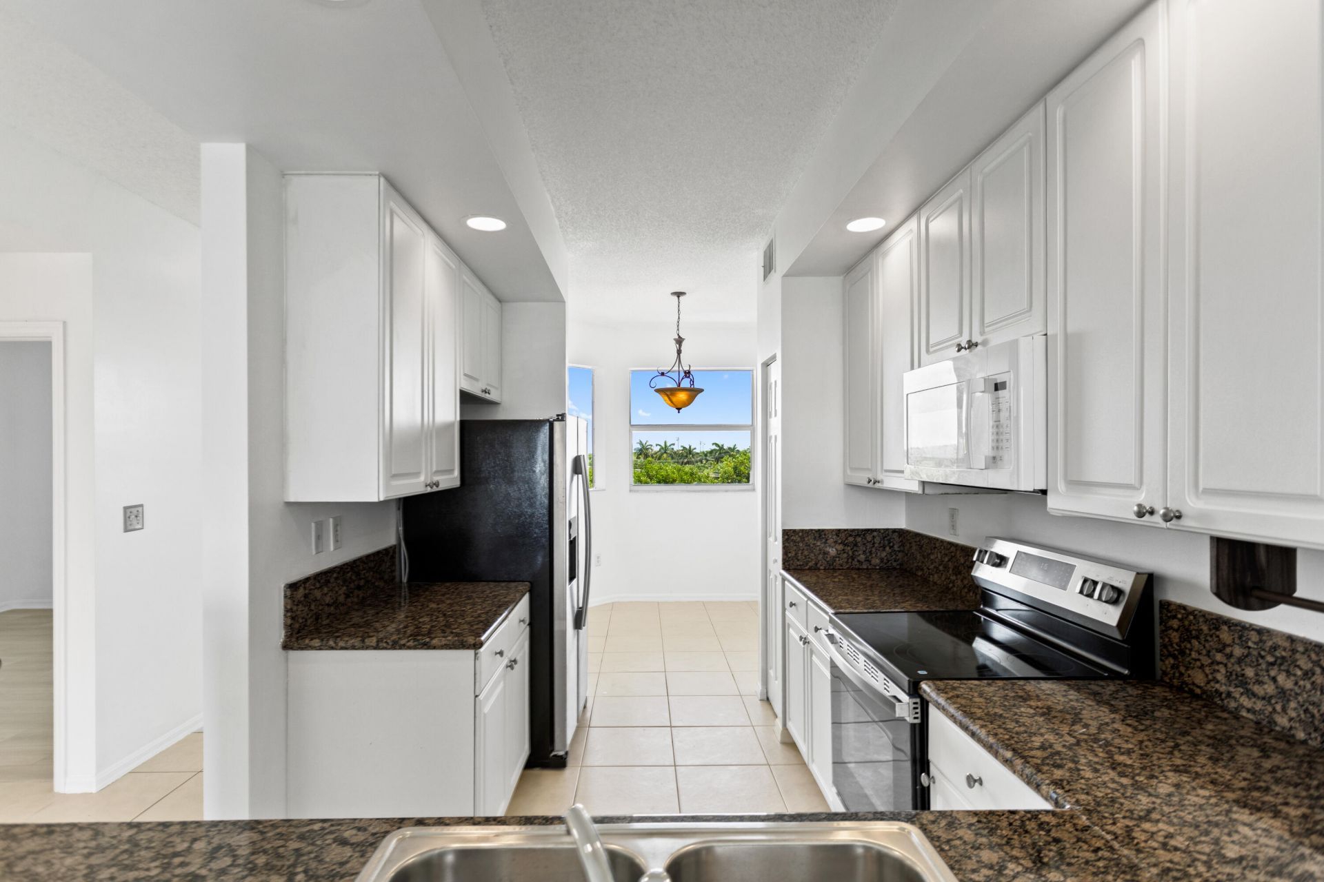 27 Royal Palm Way, Unit 503, Boca Raton, FL 33432 Photo
