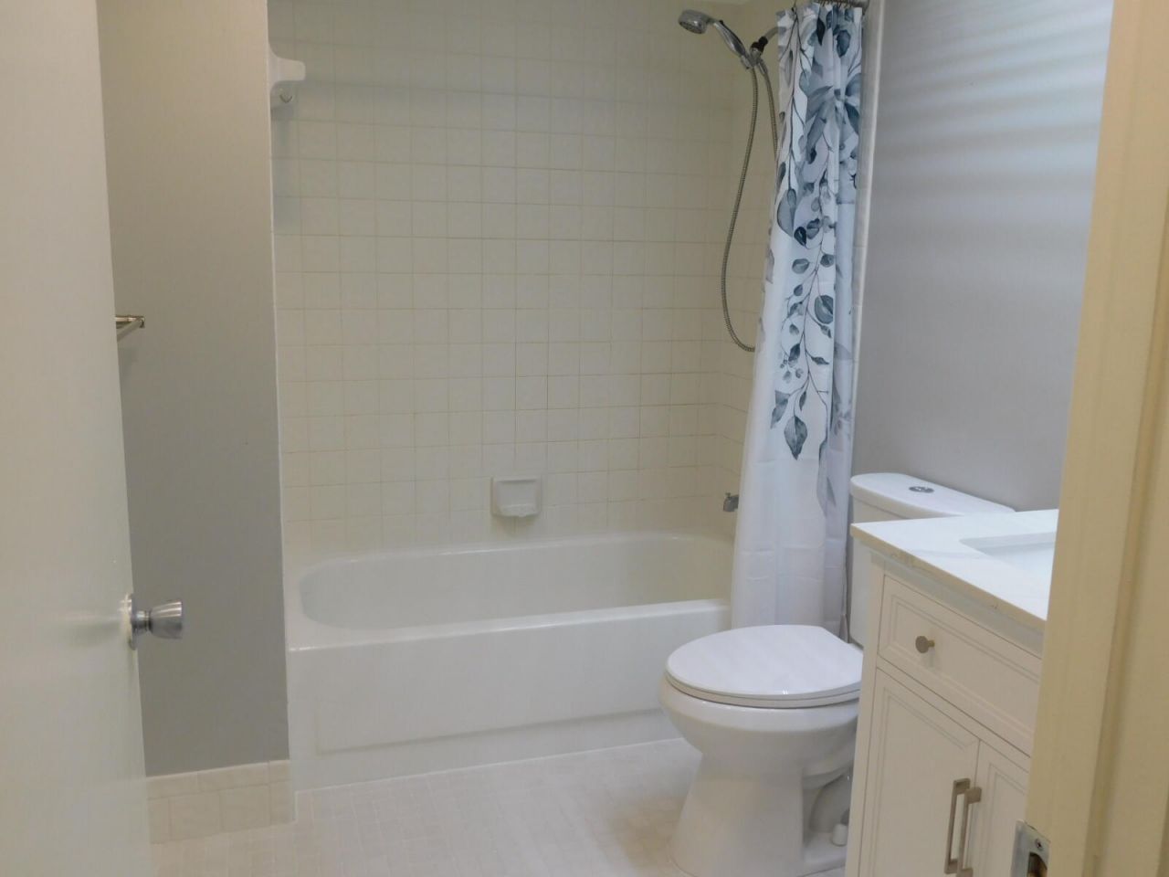 12800 SW 7th Court, Unit 115, Pembroke Pines, FL 33027 Photo