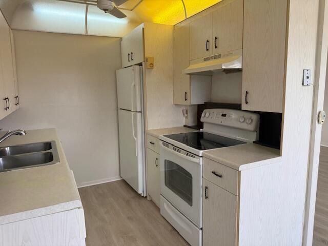 4078 E Exeter E, Unit E, Boca Raton, FL 33434 Photo