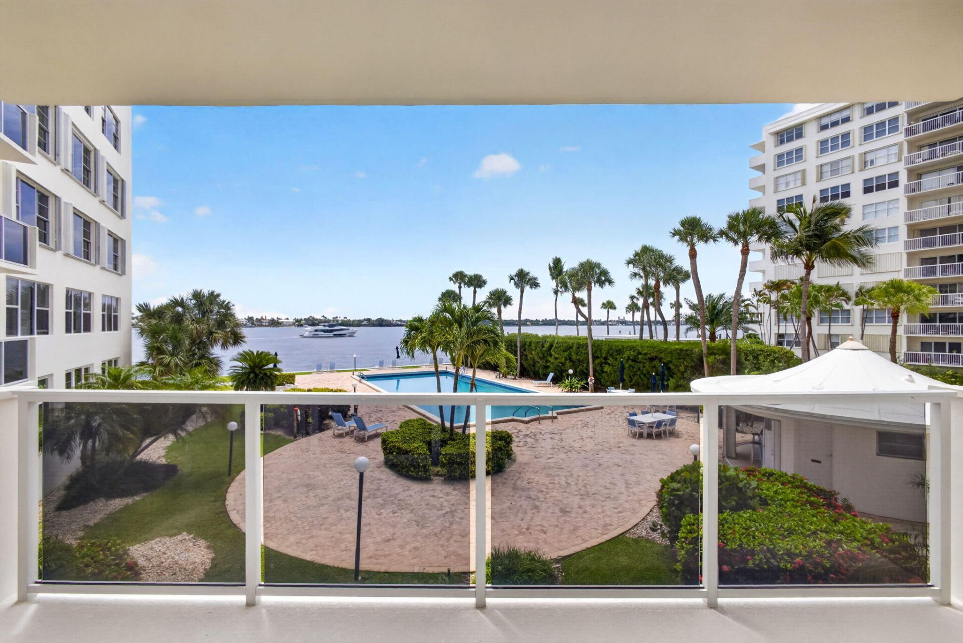 2800 N Flagler Drive, Unit 202, West Palm Beach, FL 33407 Photo