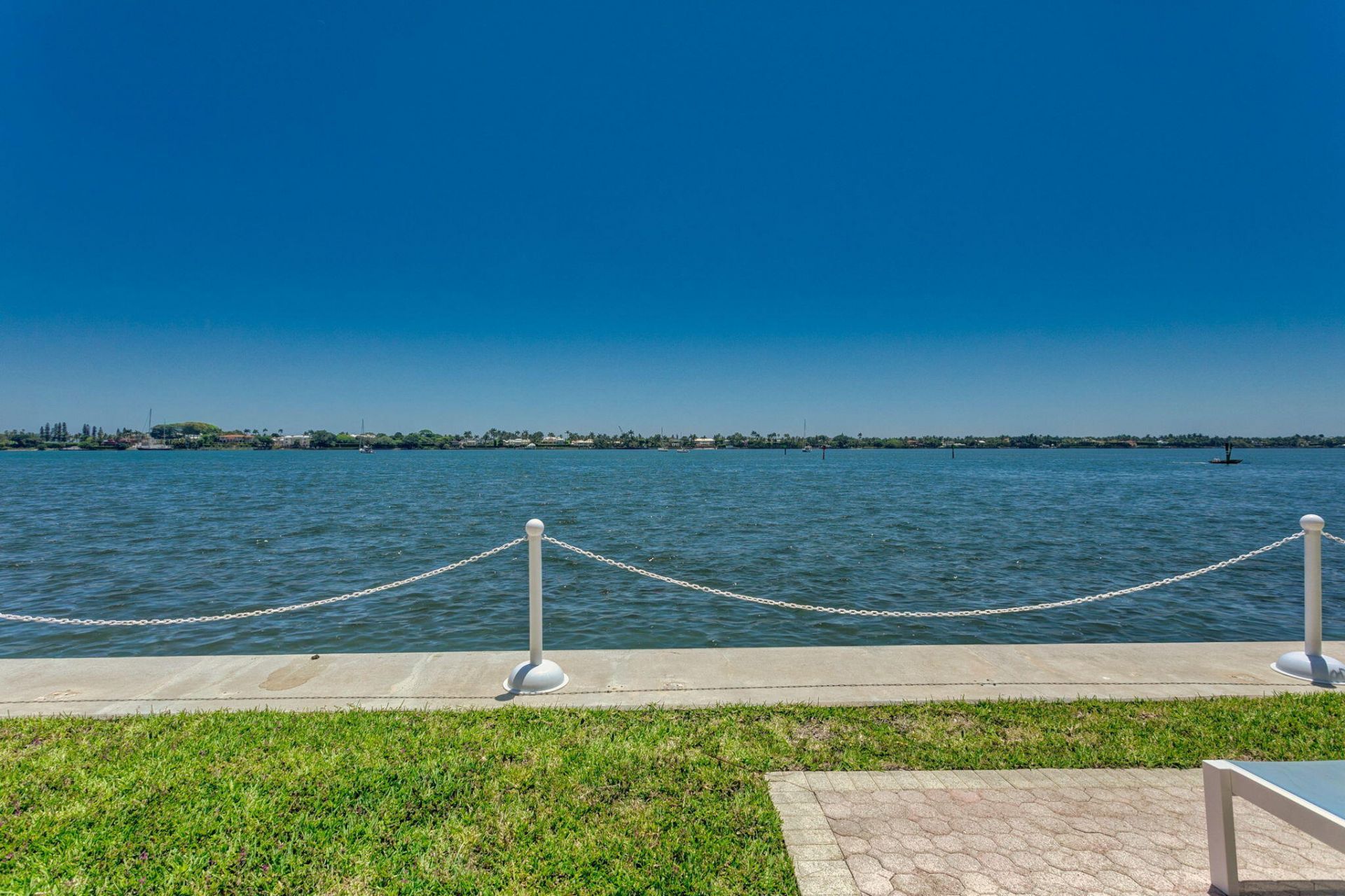 2800 N Flagler Drive, Unit 202, West Palm Beach, FL 33407 Photo