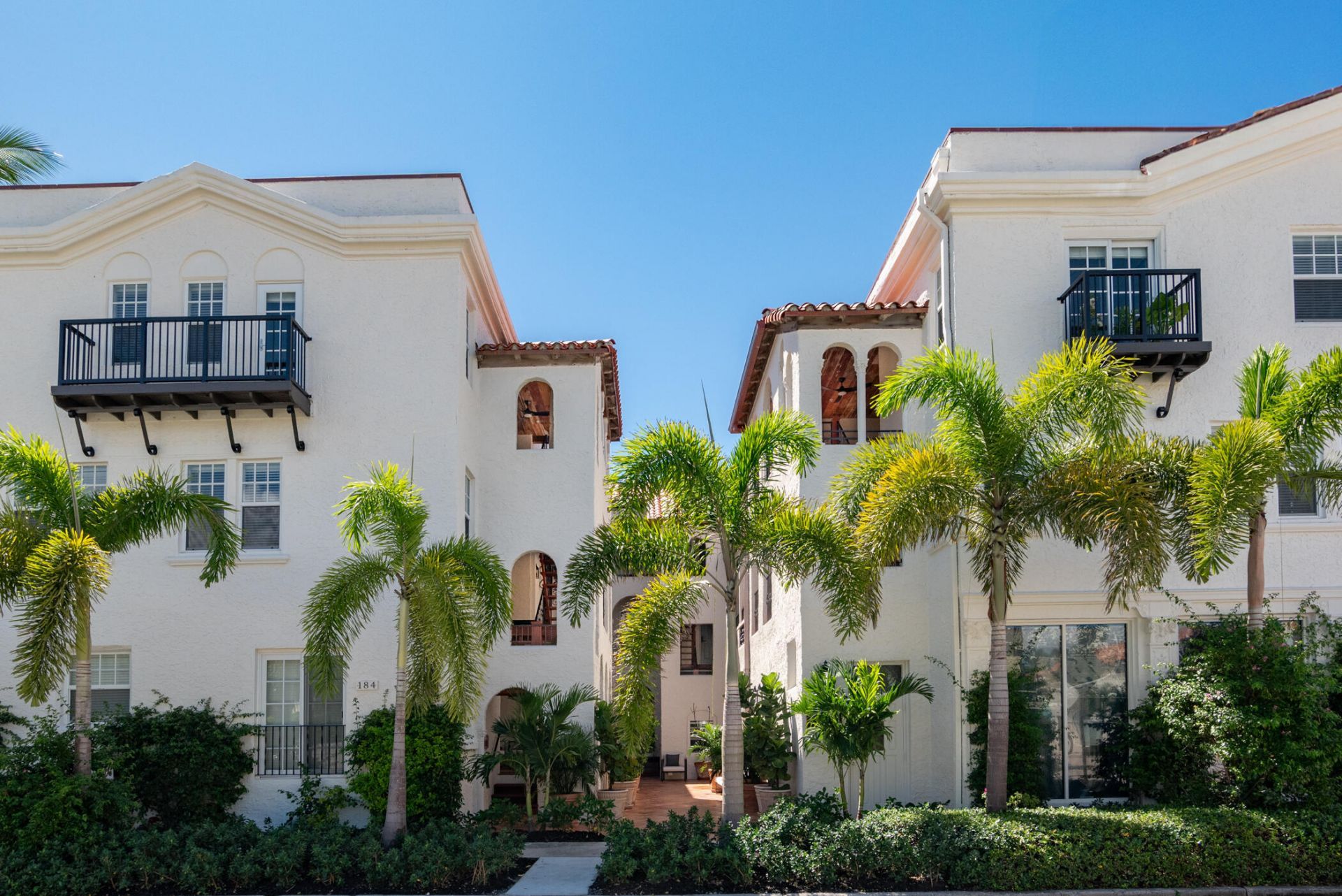 184 Sunset Avenue, Unit 303, Palm Beach, FL 33480 Photo