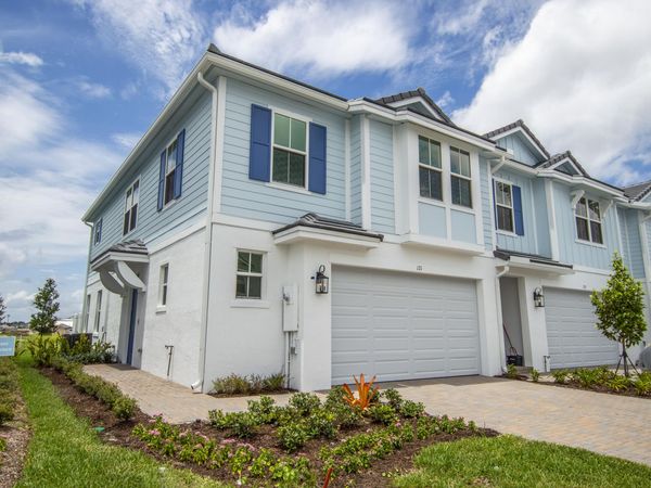 171 SE Birch Terrace, Stuart, FL 34997