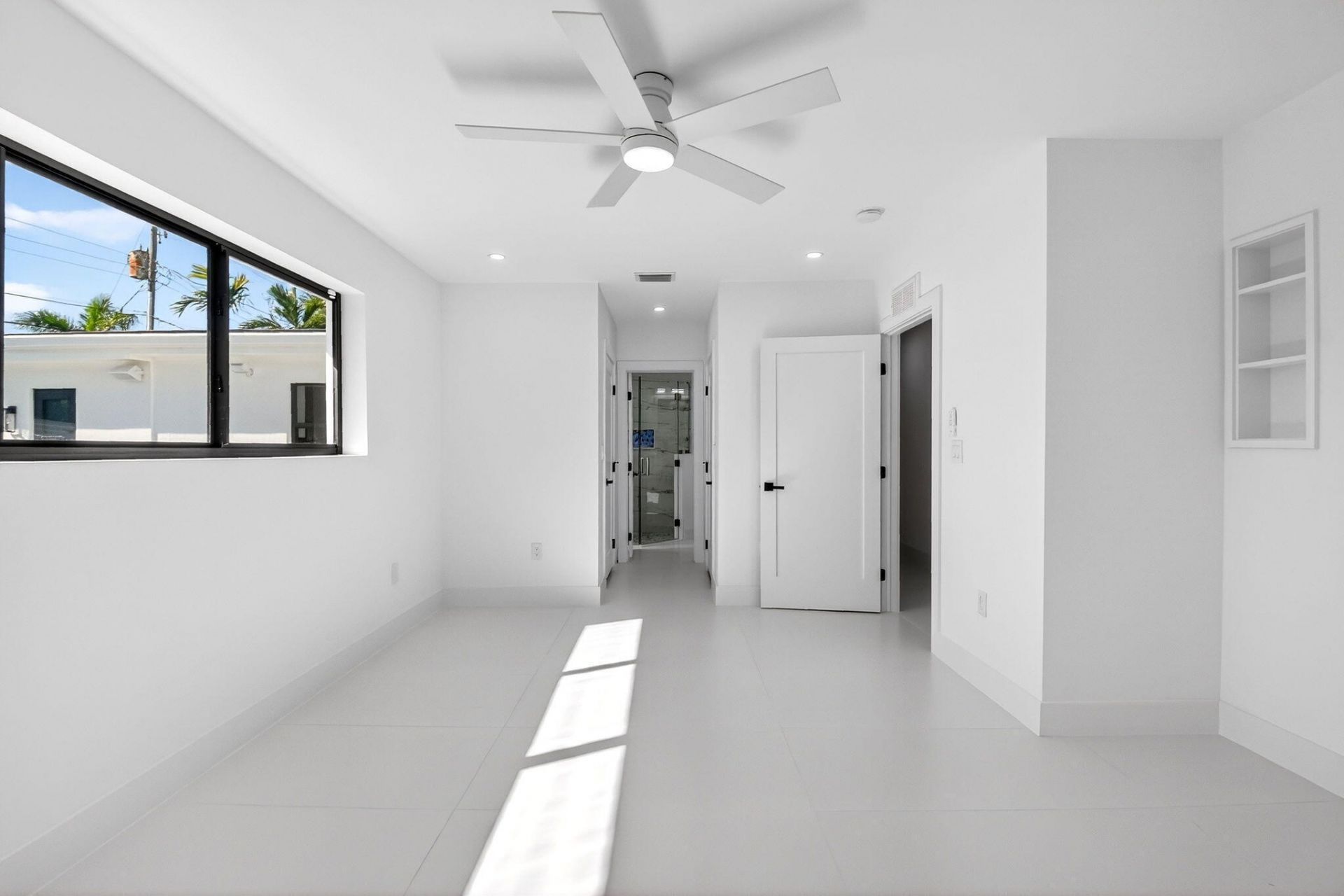 1410 N Beta Ct Court N, Lake Clarke Shores, FL 33406 Photo