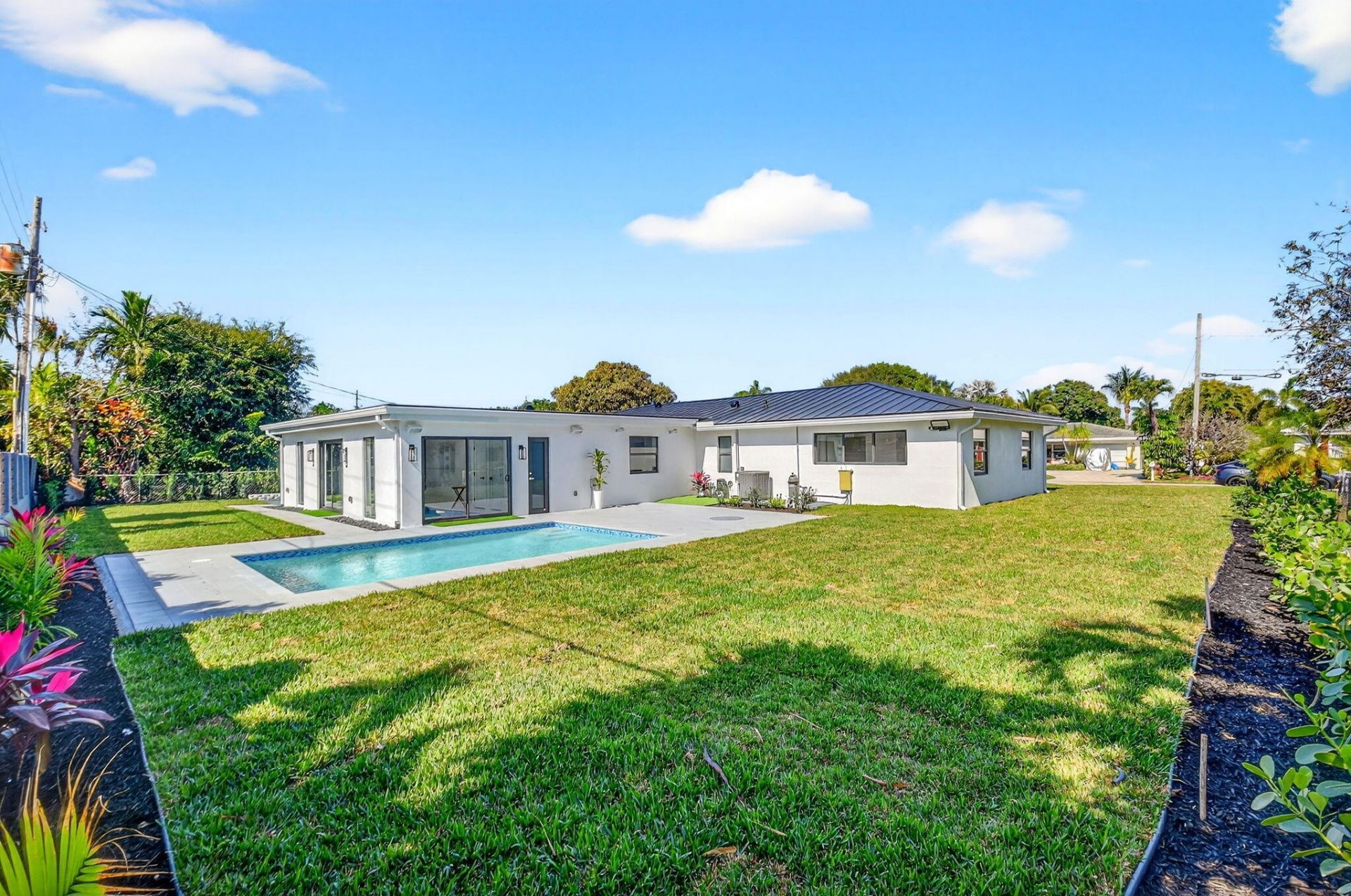 1410 N Beta Ct Court N, Lake Clarke Shores, FL 33406 Photo