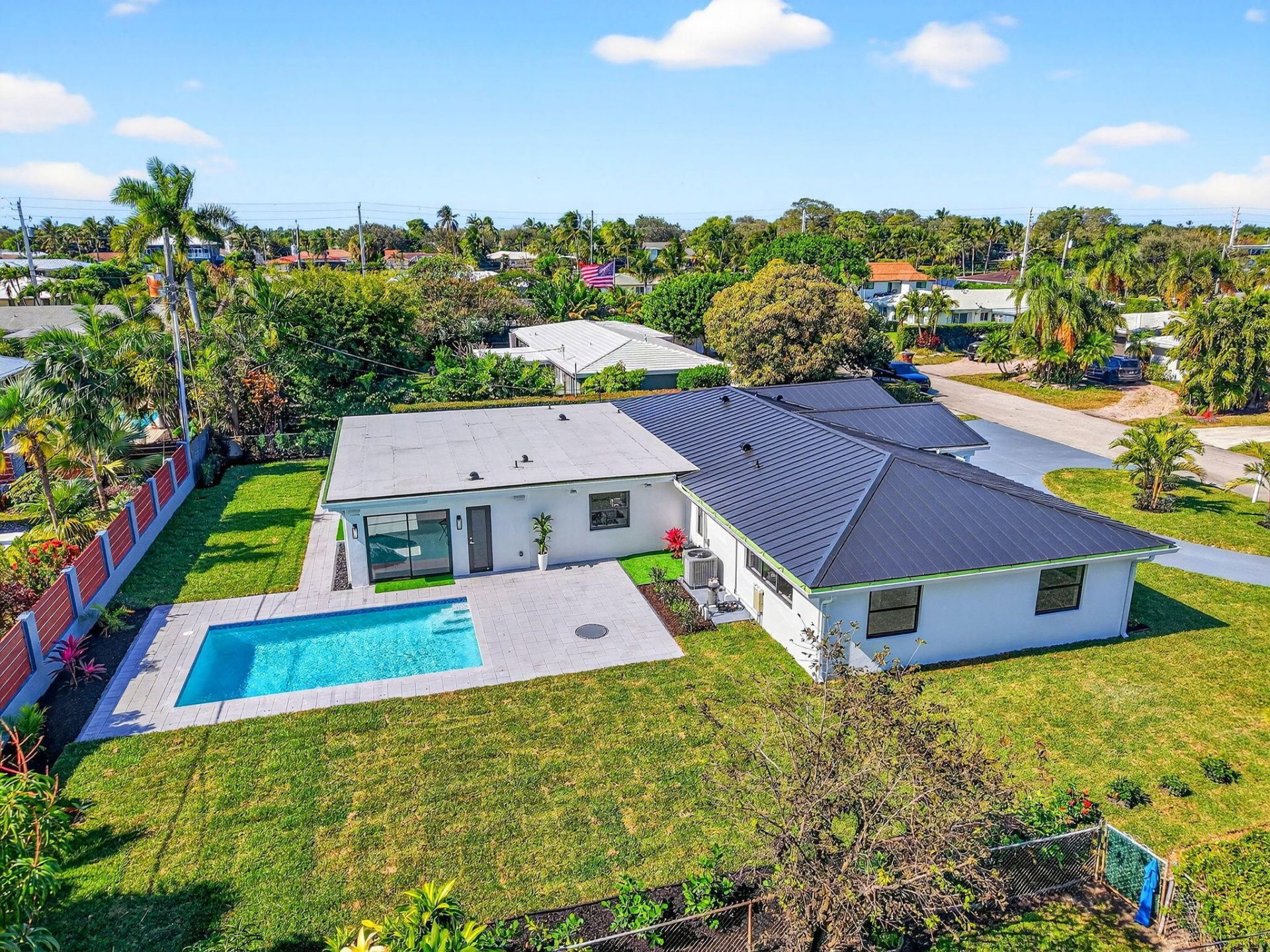 1410 N Beta Ct Court N, Lake Clarke Shores, FL 33406 Photo