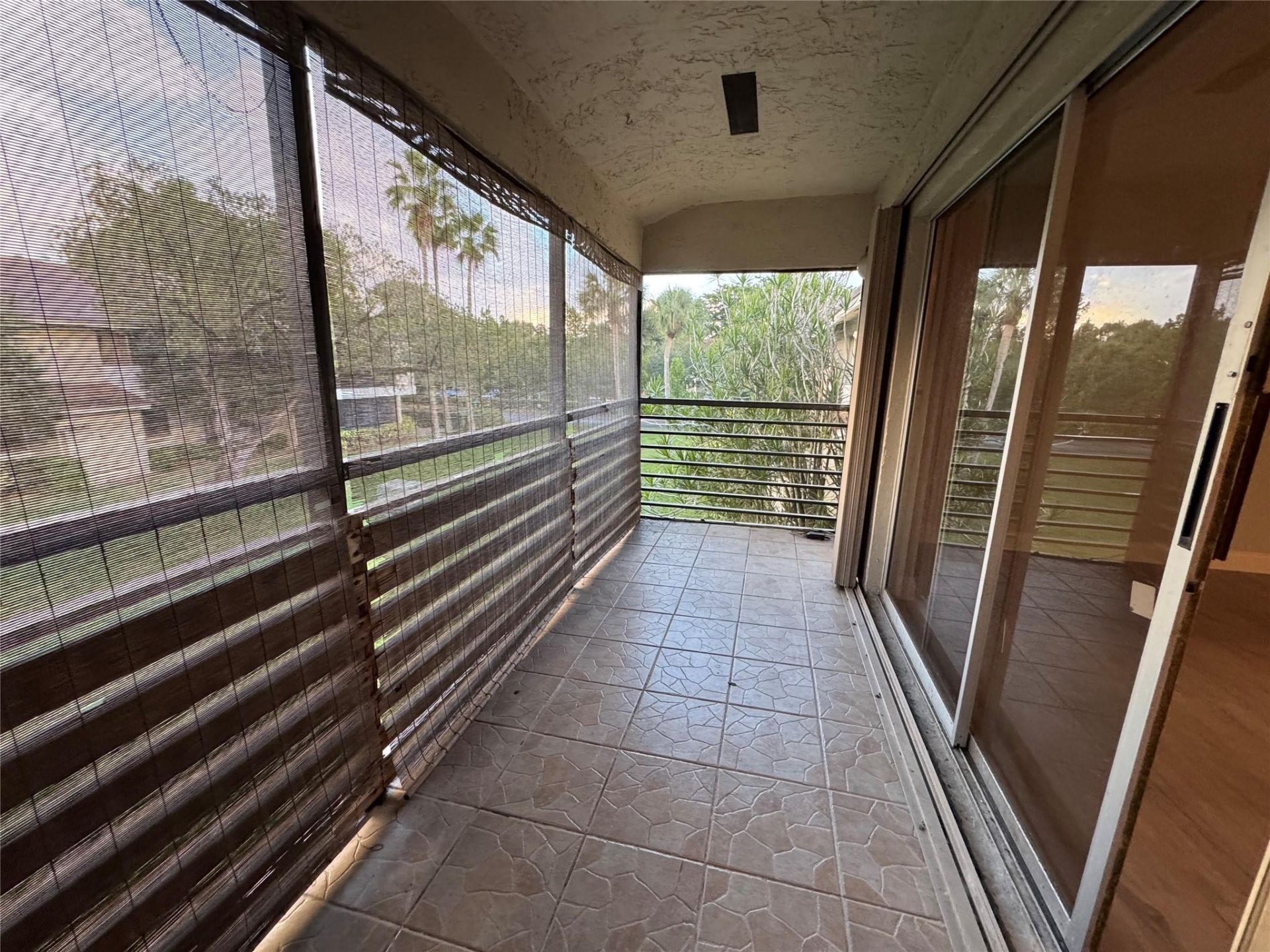 606 Gardens Drive, Pompano Beach, FL 33069 Photo
