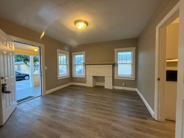 400 Metcalf Court, Unit 418, West Palm Beach, FL 33407 Photo