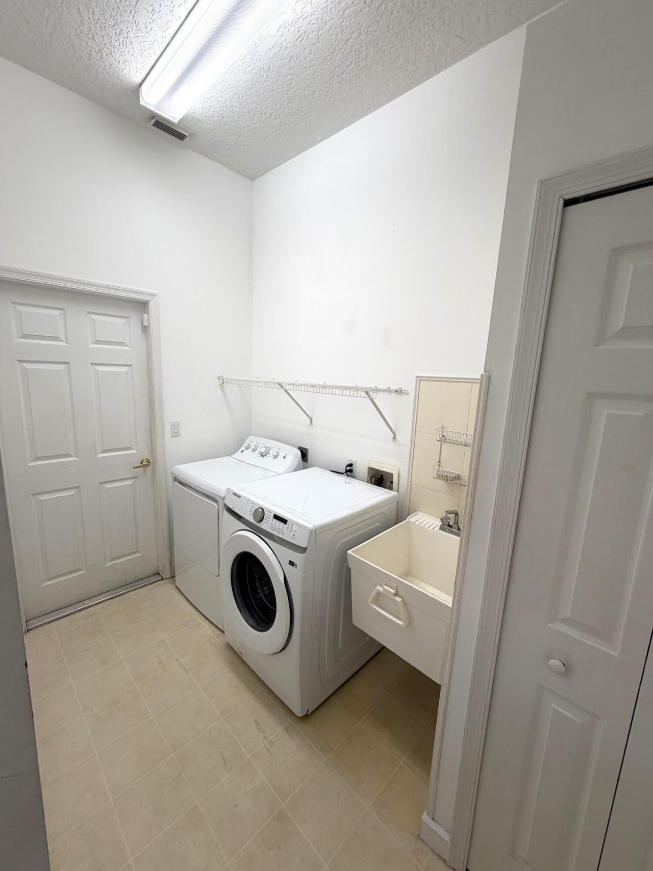 702 SW Aruba, Port Saint Lucie, FL 34986 Photo