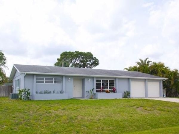 336 SE Tranquilla Avenue, Port St. Lucie, FL 34983