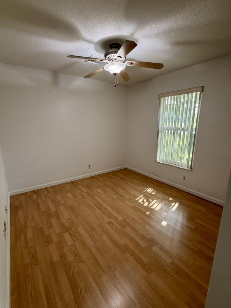 147 Sunflower Circle, Royal Palm Beach, FL 33411 Photo
