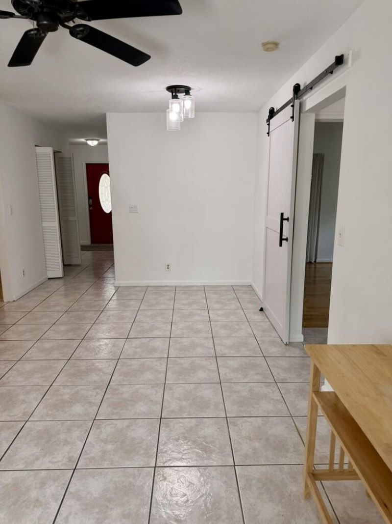 147 Sunflower Circle, Royal Palm Beach, FL 33411 Photo