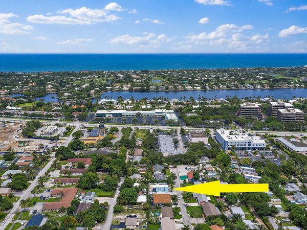 1779 Len Drive, Unit 1, North Palm Beach, FL 33408
