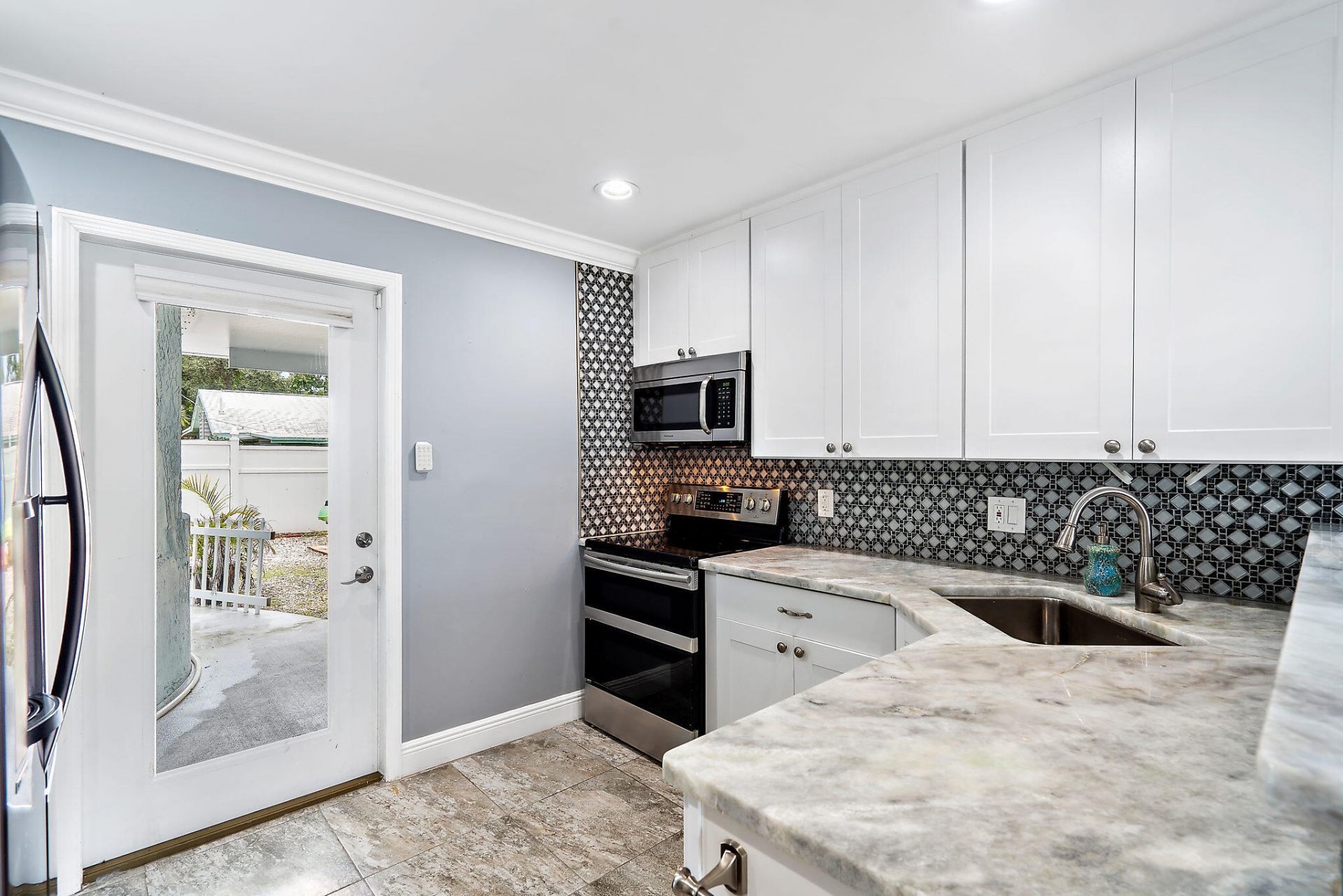 1779 Len Drive, Unit 1, North Palm Beach, FL 33408 Photo