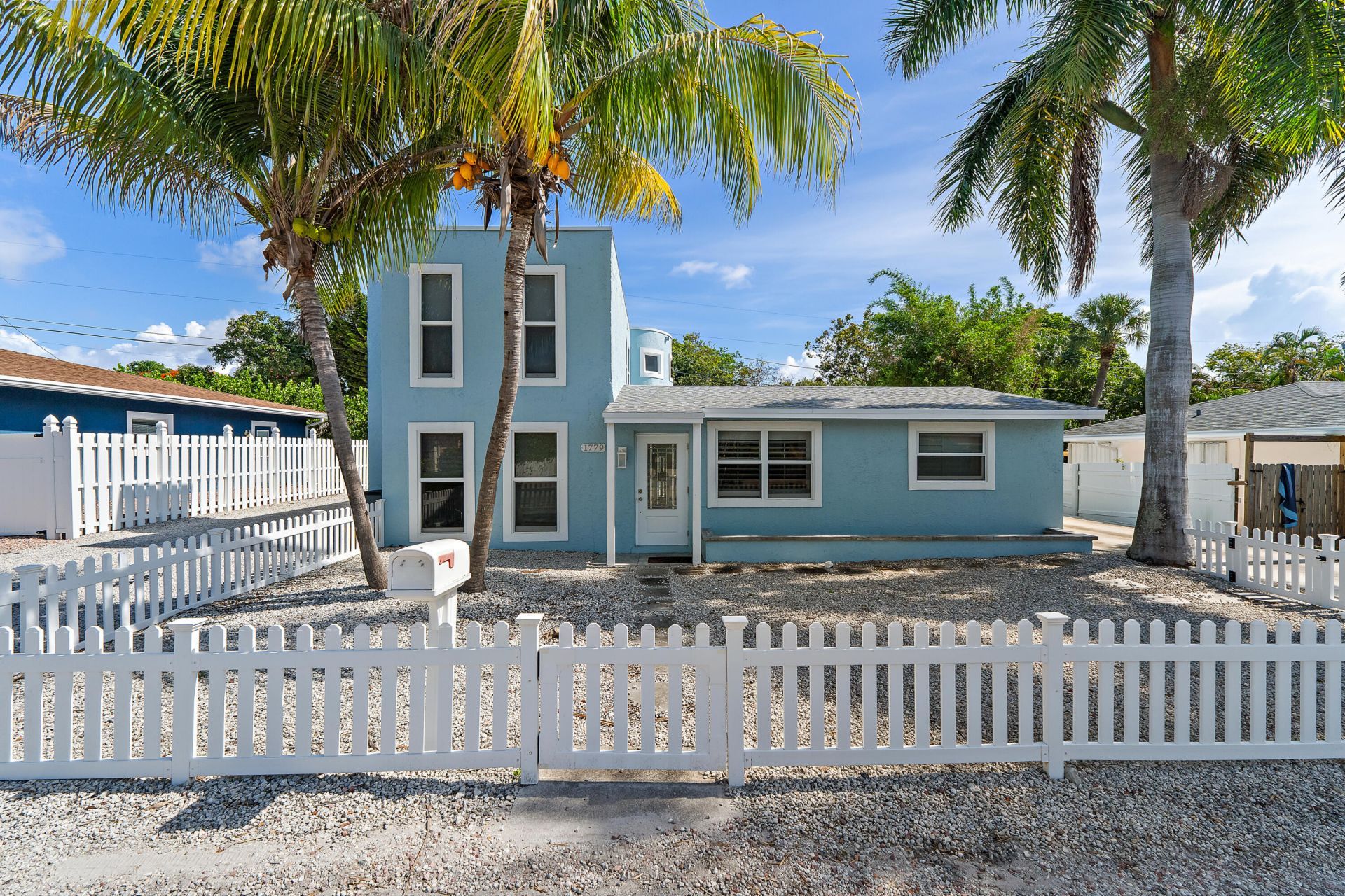 1779 Len Drive, Unit 1, North Palm Beach, FL 33408 Photo
