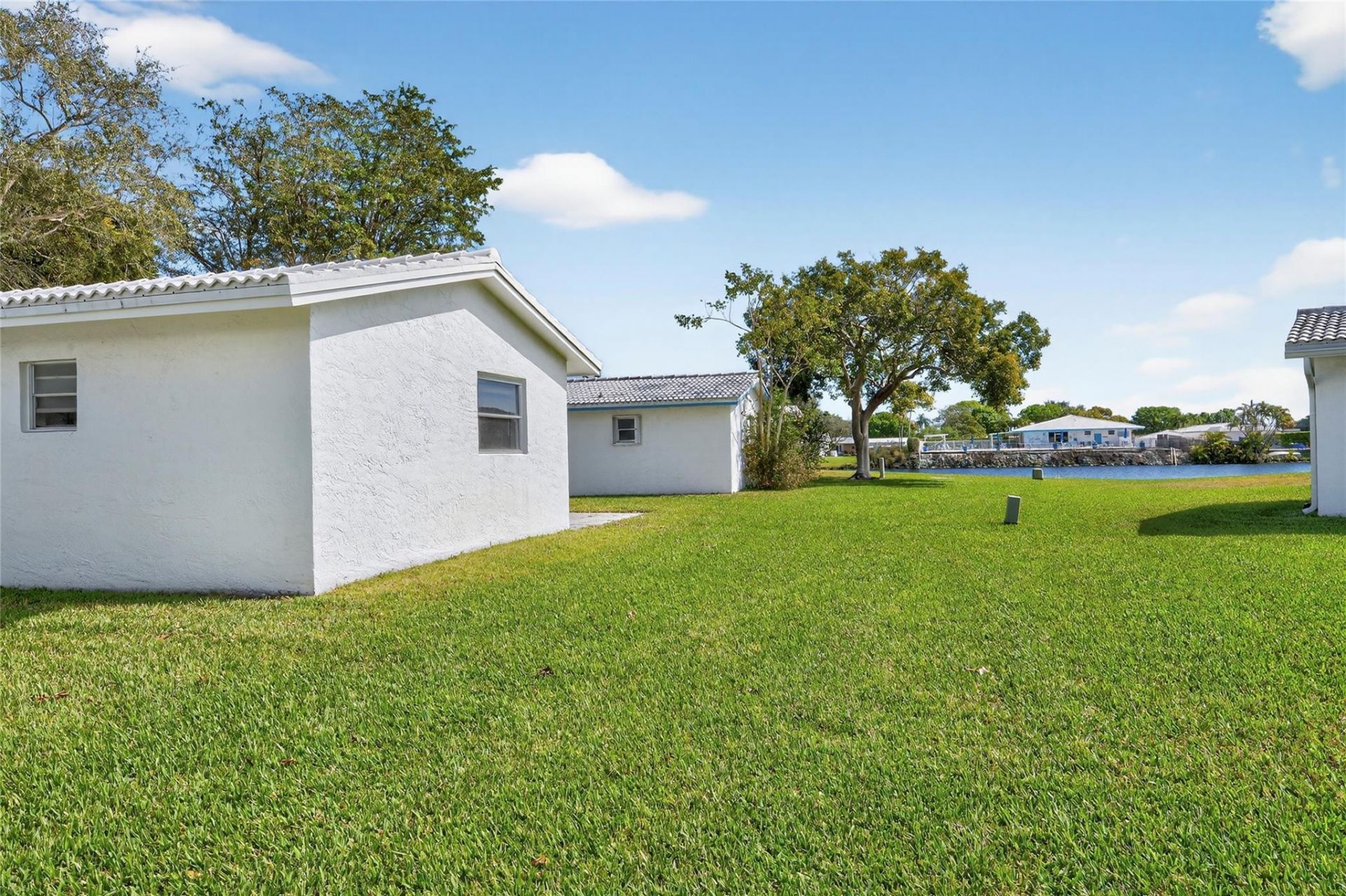 8950 NW 13th Street, Plantation, FL 33322 Photo