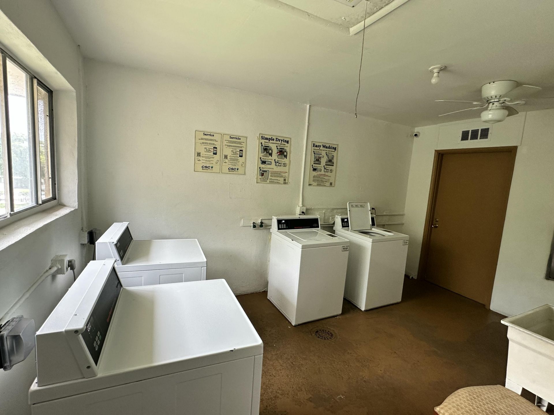 555 Purdy Lane, Unit 306, Palm Springs, FL 33461 Photo