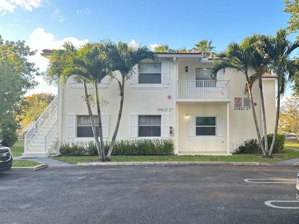 10625 NW 45th St, Unit 25, Coral Springs, FL 33065