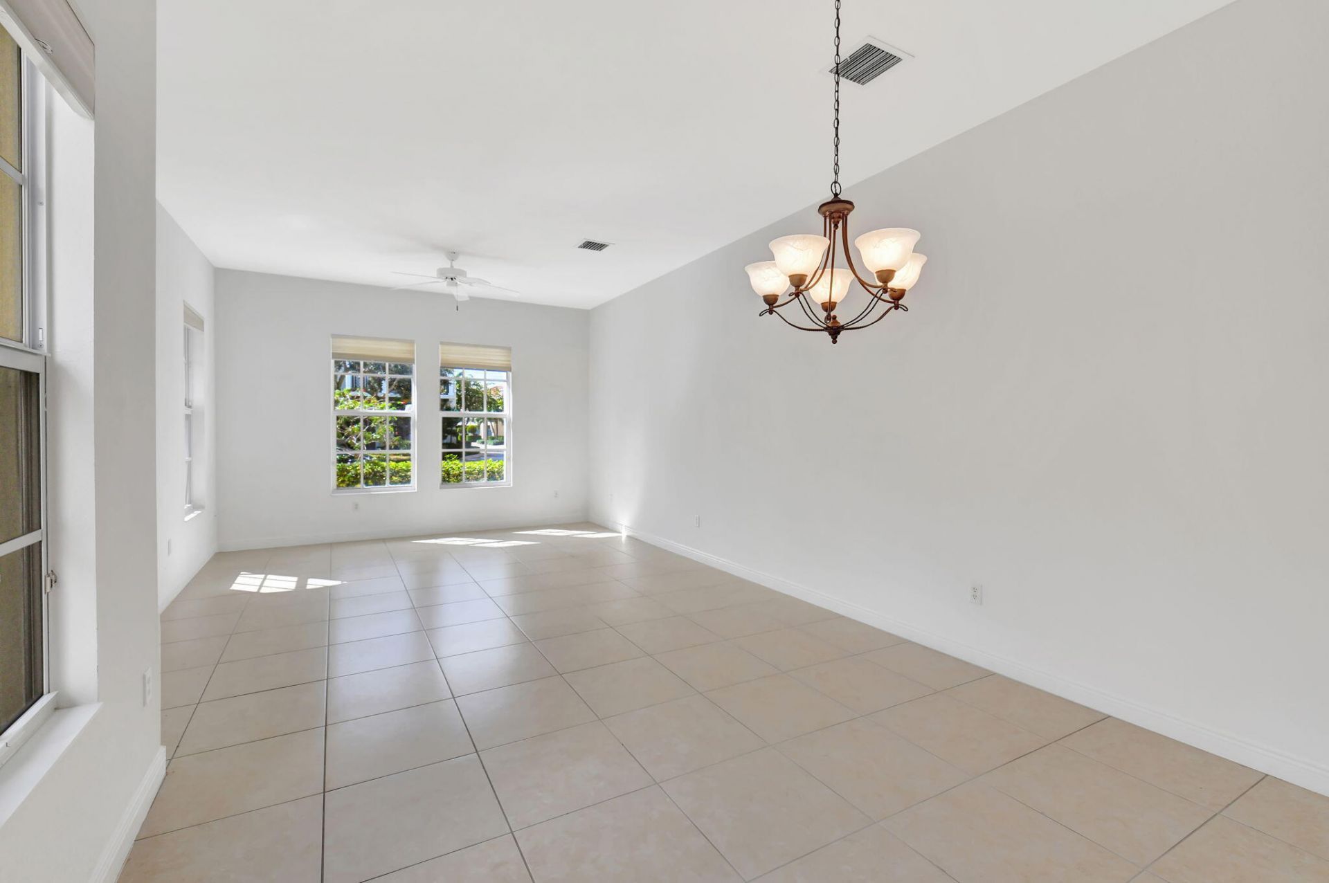 838 NW 83rd Lane, Boca Raton, FL 33487 Photo