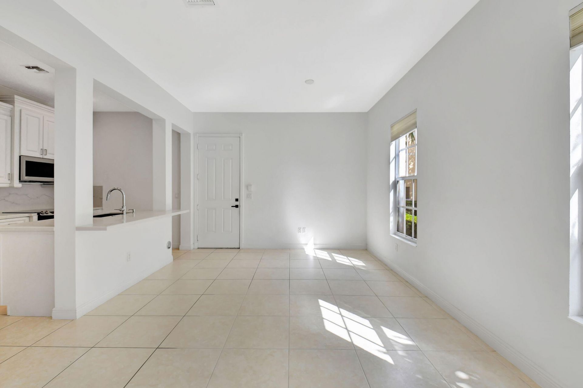 838 NW 83rd Lane, Boca Raton, FL 33487 Photo