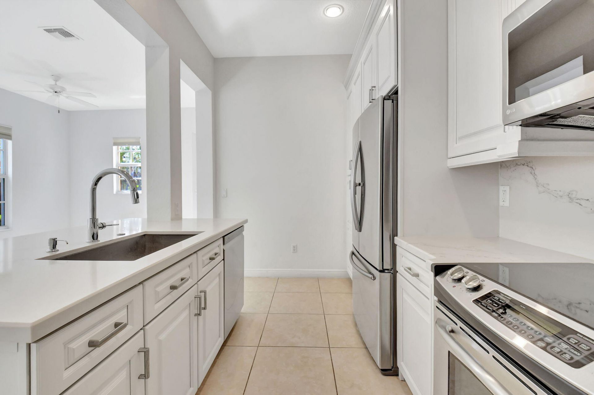 838 NW 83rd Lane, Boca Raton, FL 33487 Photo