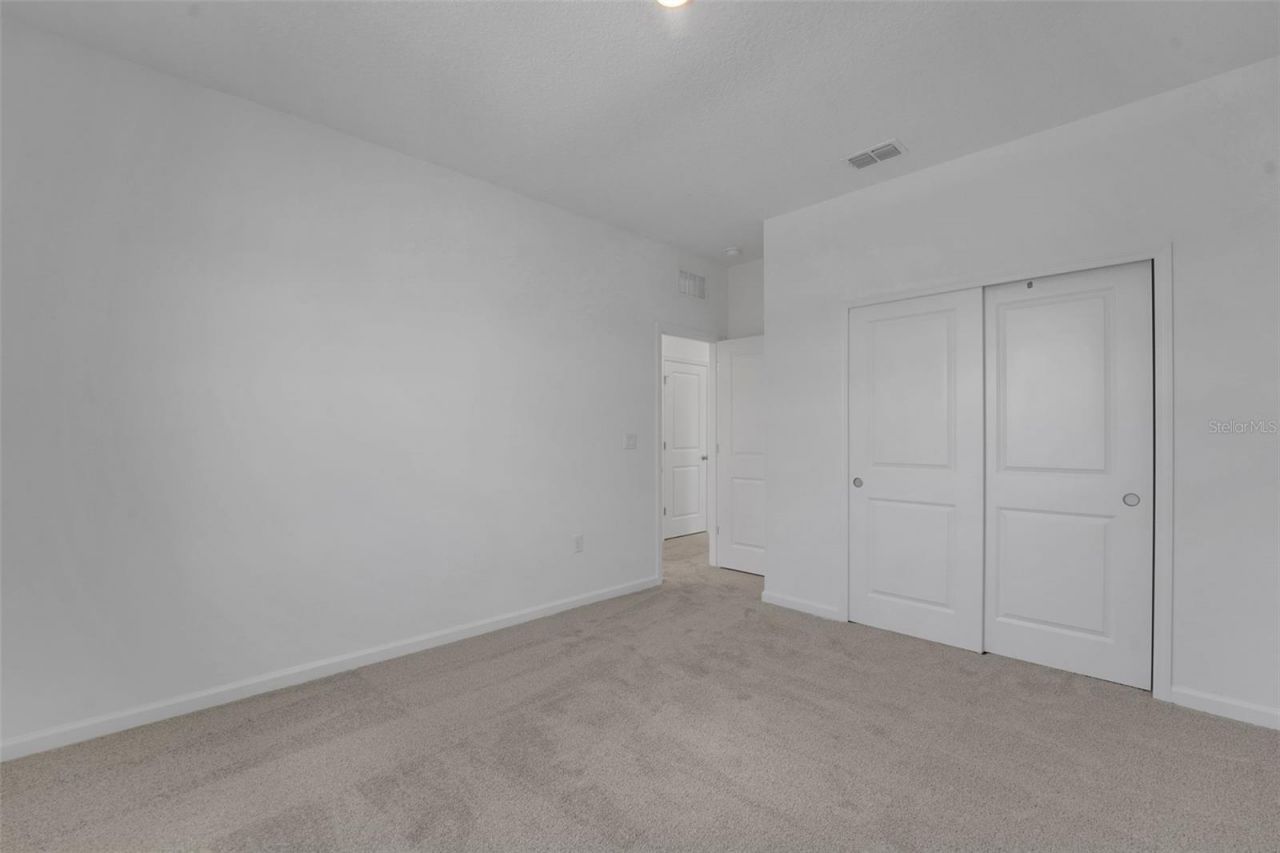 1006 Swamp Chestnut Loop, Lady Lake, FL 32159 Photo
